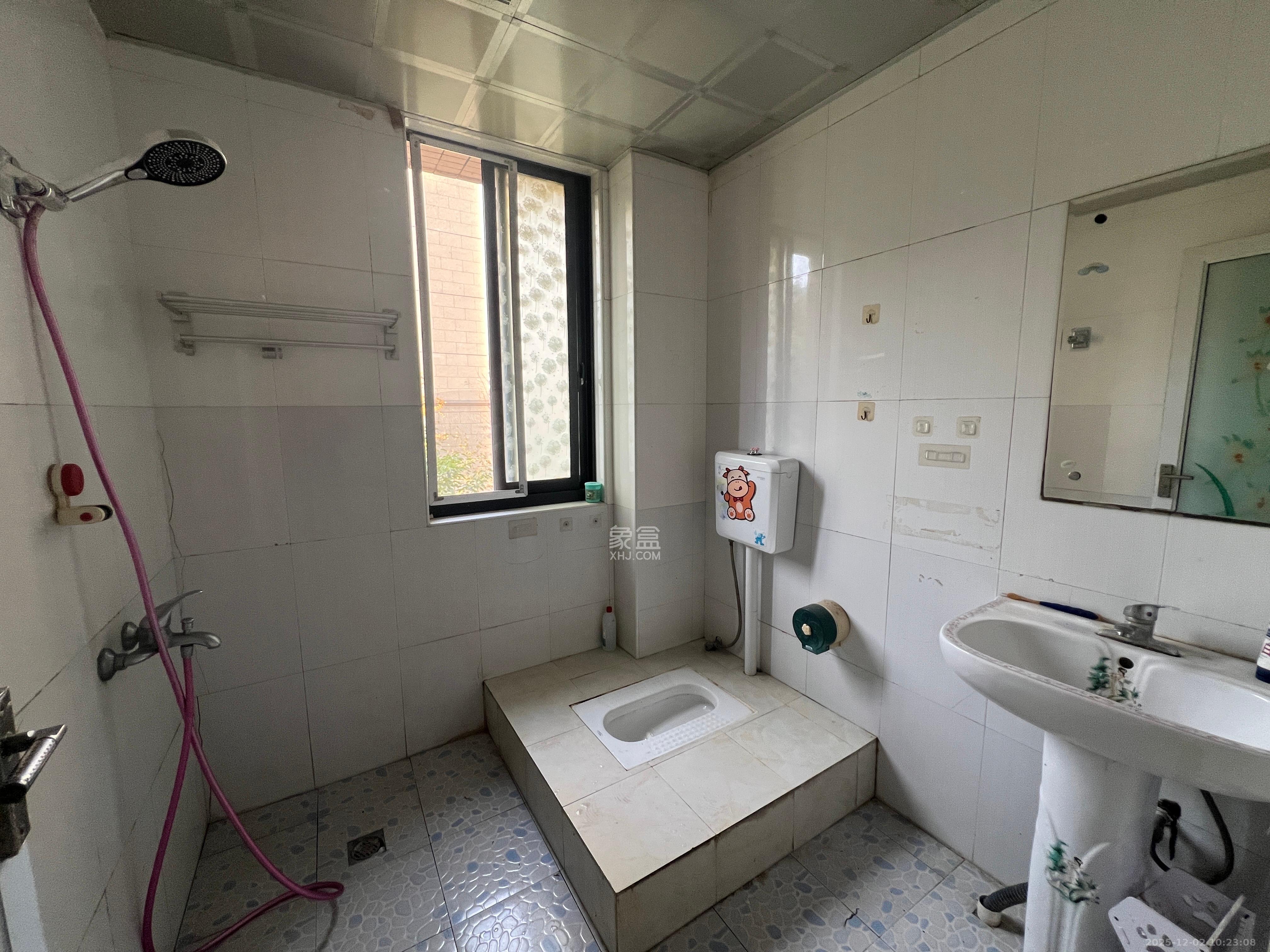 瑞都华庭（华庭美苑）  2室2厅1卫    2000.0元/月室内图