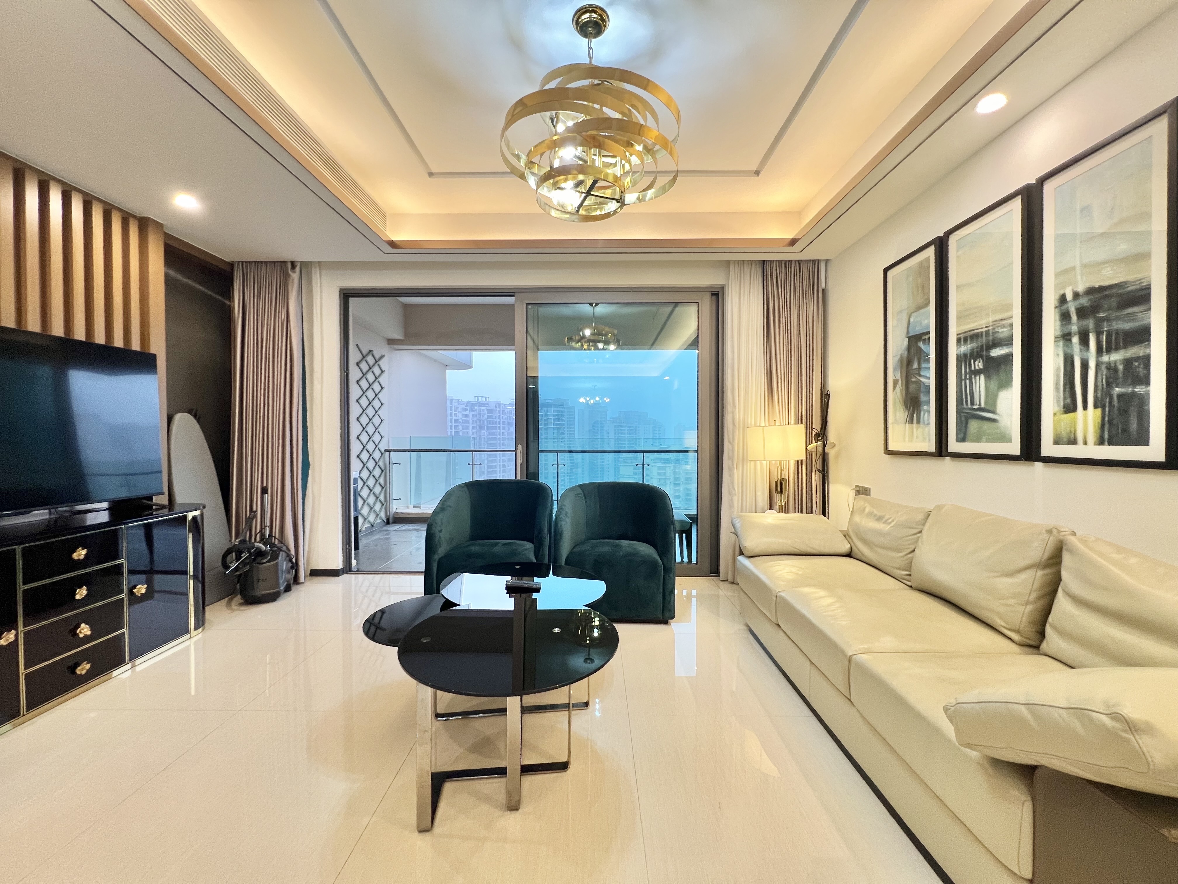 东方天澜汇  2室2厅2卫    9500.0元/月室内图