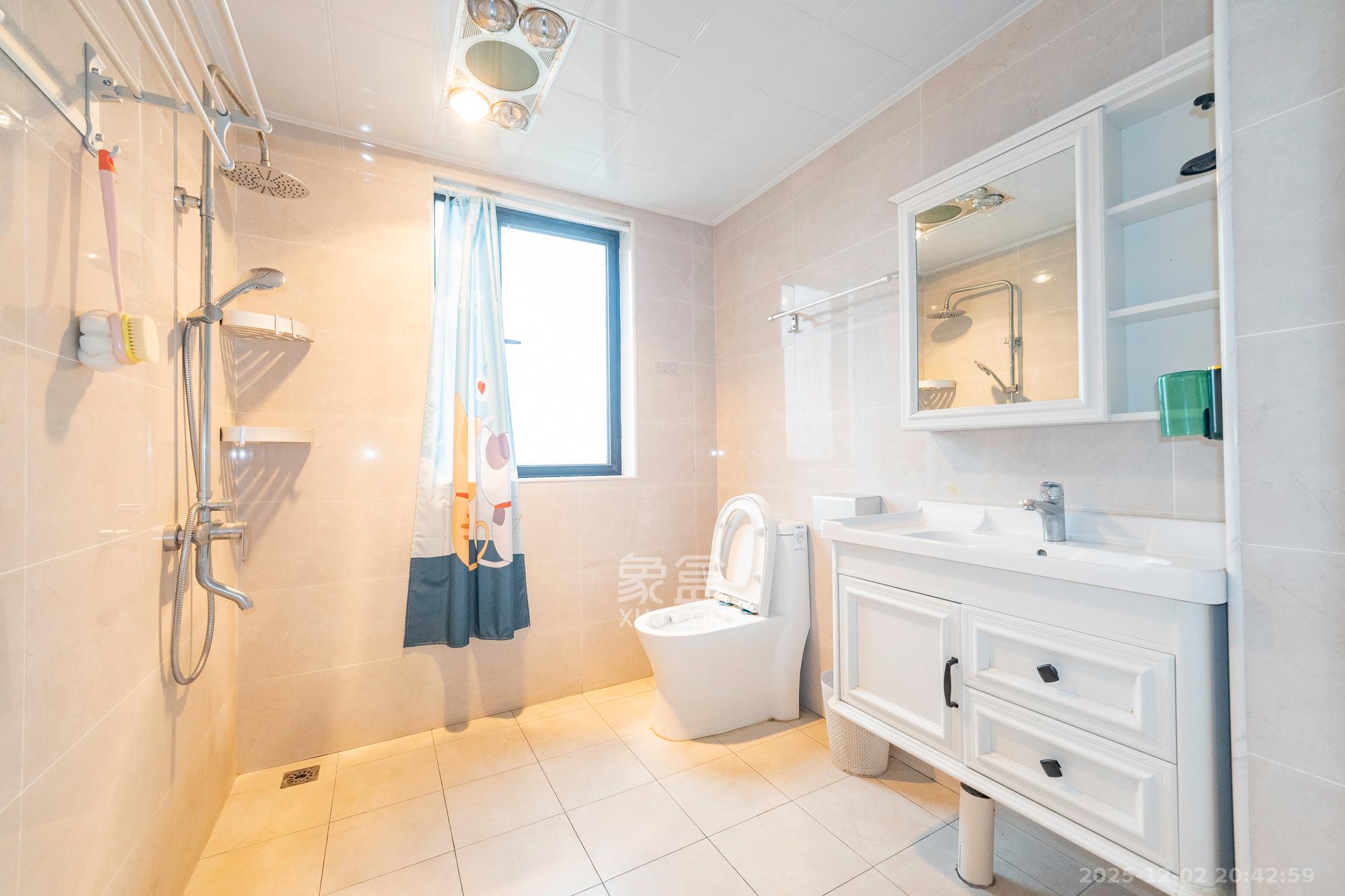 长大卧琥 4室2厅2卫 116.0万 长大卧琥 4室2厅2卫 116.0万卫生间