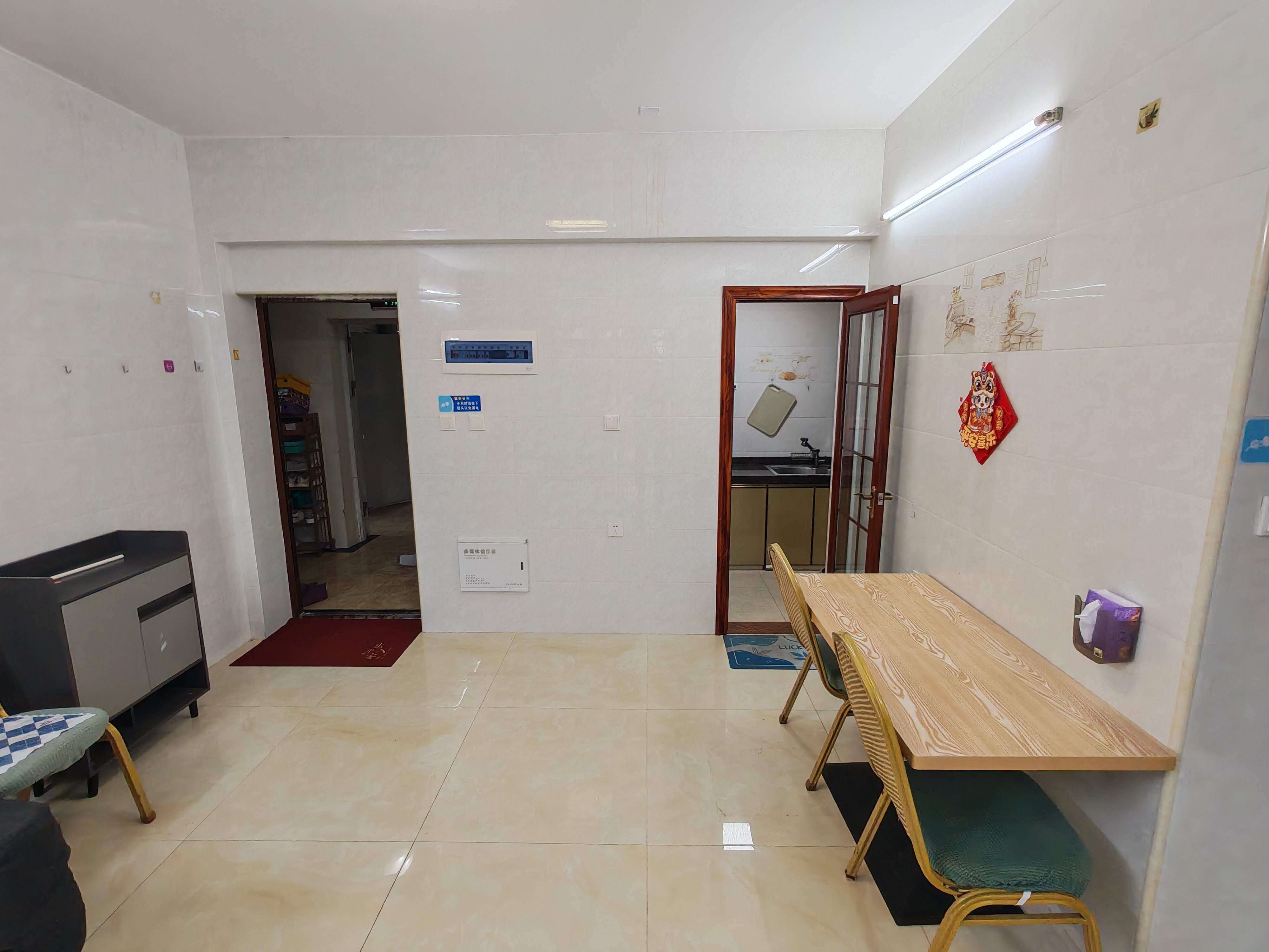 棕榈园(椰海新城3期) 2室1厅1卫 2300.0元/月 棕榈园(椰海新城3期) 2室1厅1卫 2300.0元/月室内图