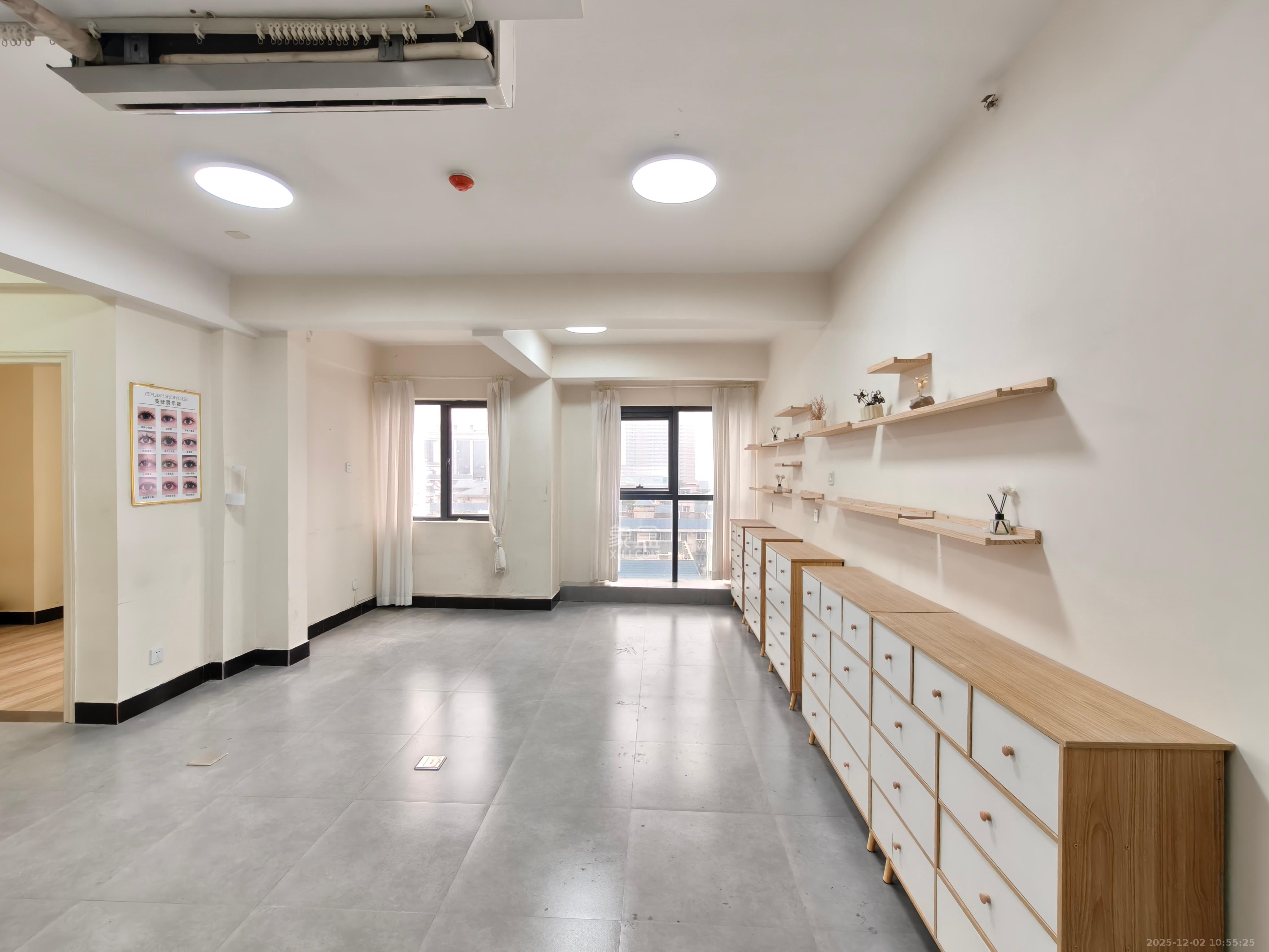 宽寓大厦   68.74㎡      3300.0元/月