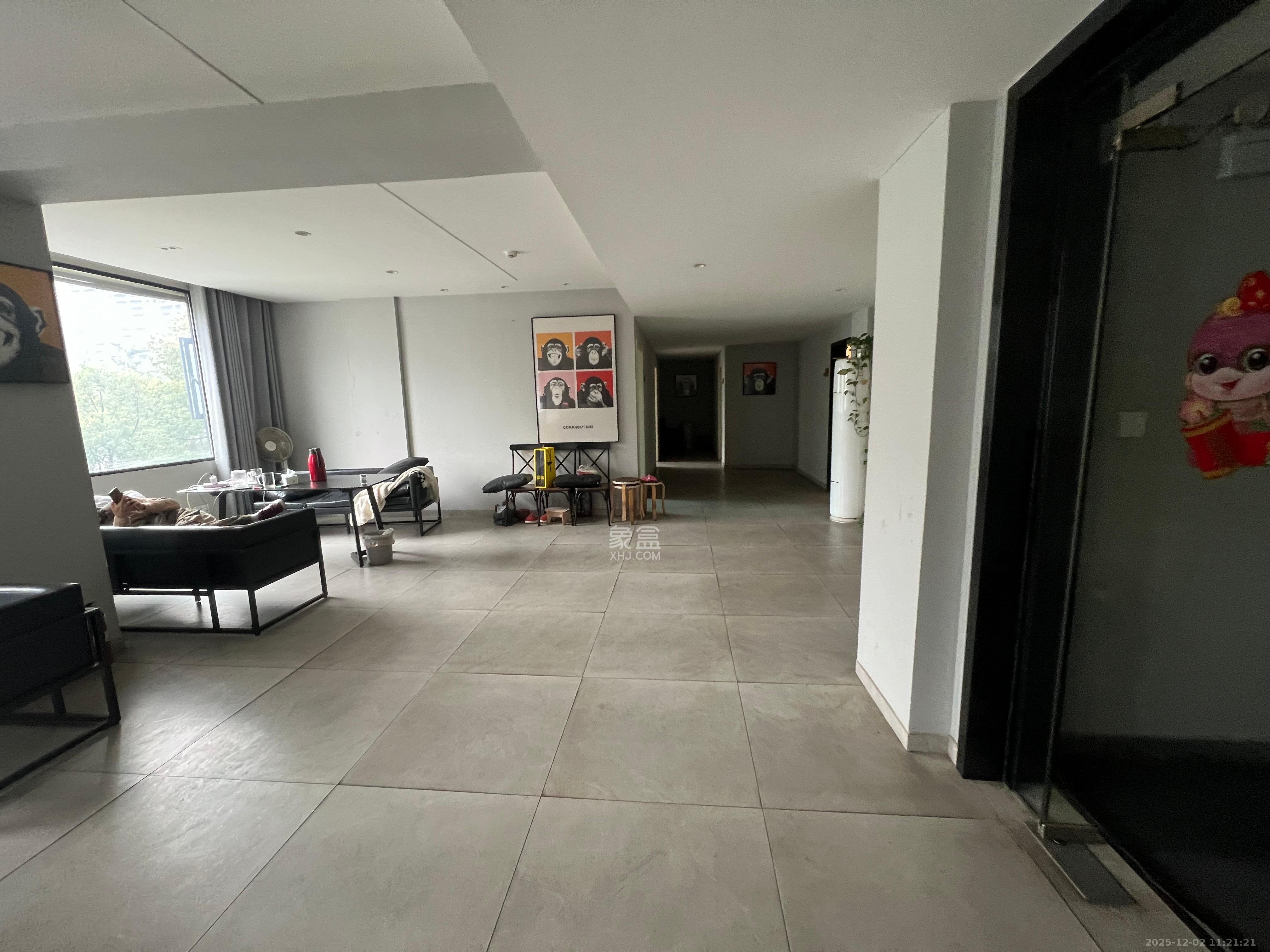 仁和家园  5室2厅2卫    13000.0元/月室内图