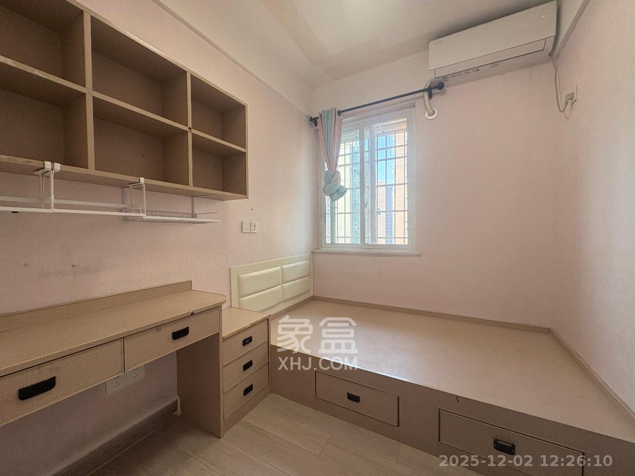 泊林晶城  3室2厅1卫    2100.0元/月室内图