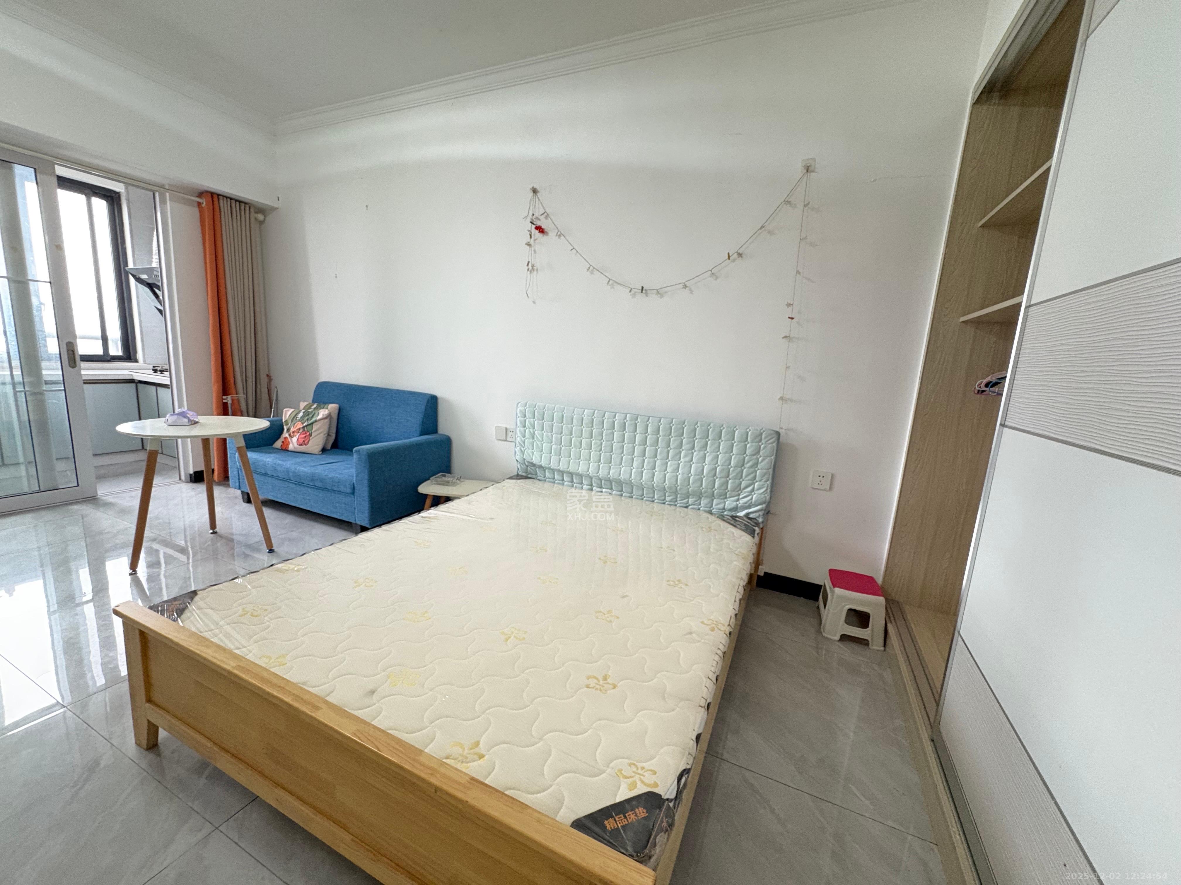 尚都花园城  1室1厅1卫    1300.0元/月室内图