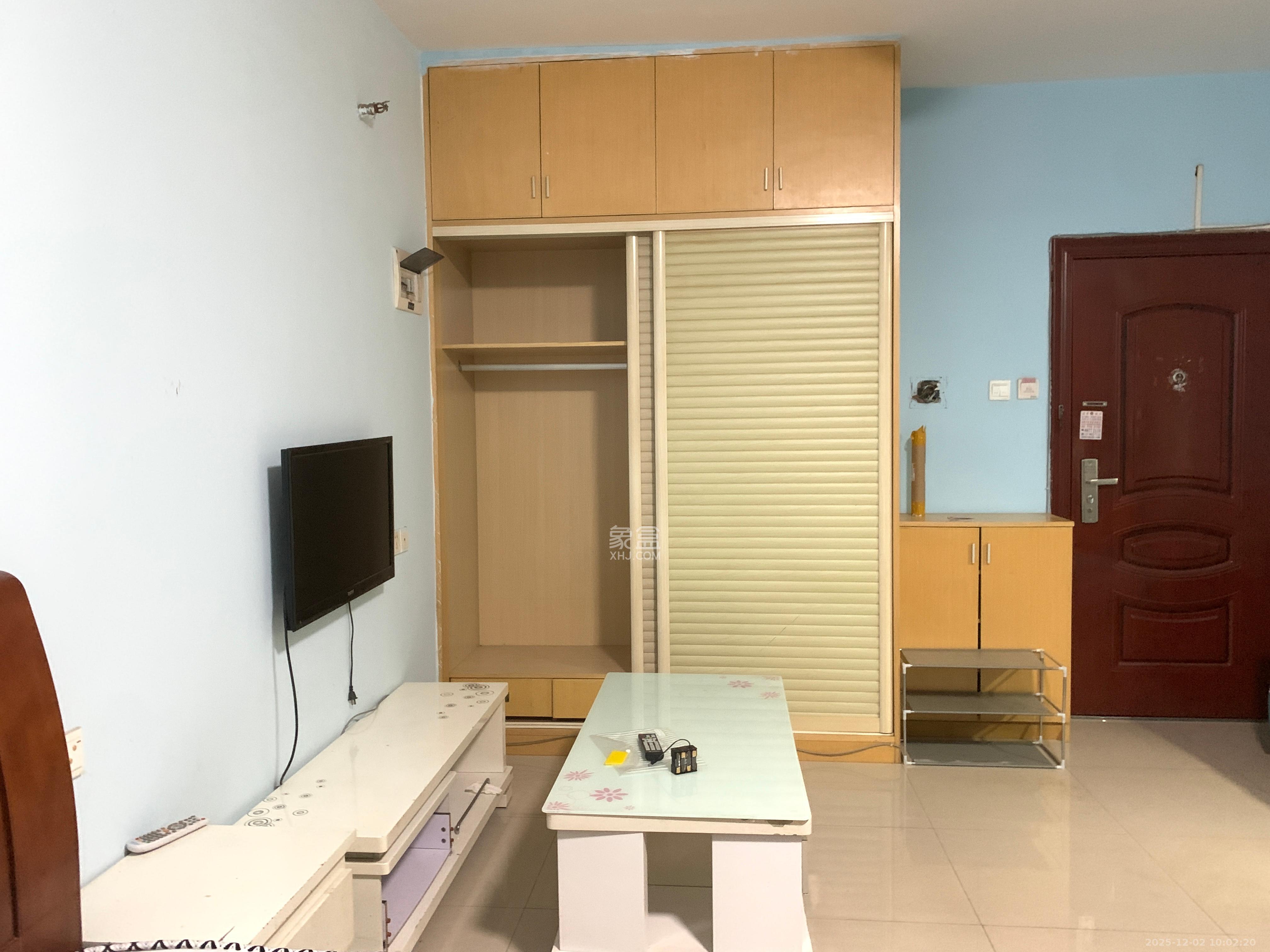 凯轩云顶 1室1厅1卫 1400.0元/月 凯轩云顶 1室1厅1卫 1400.0元/月室内图