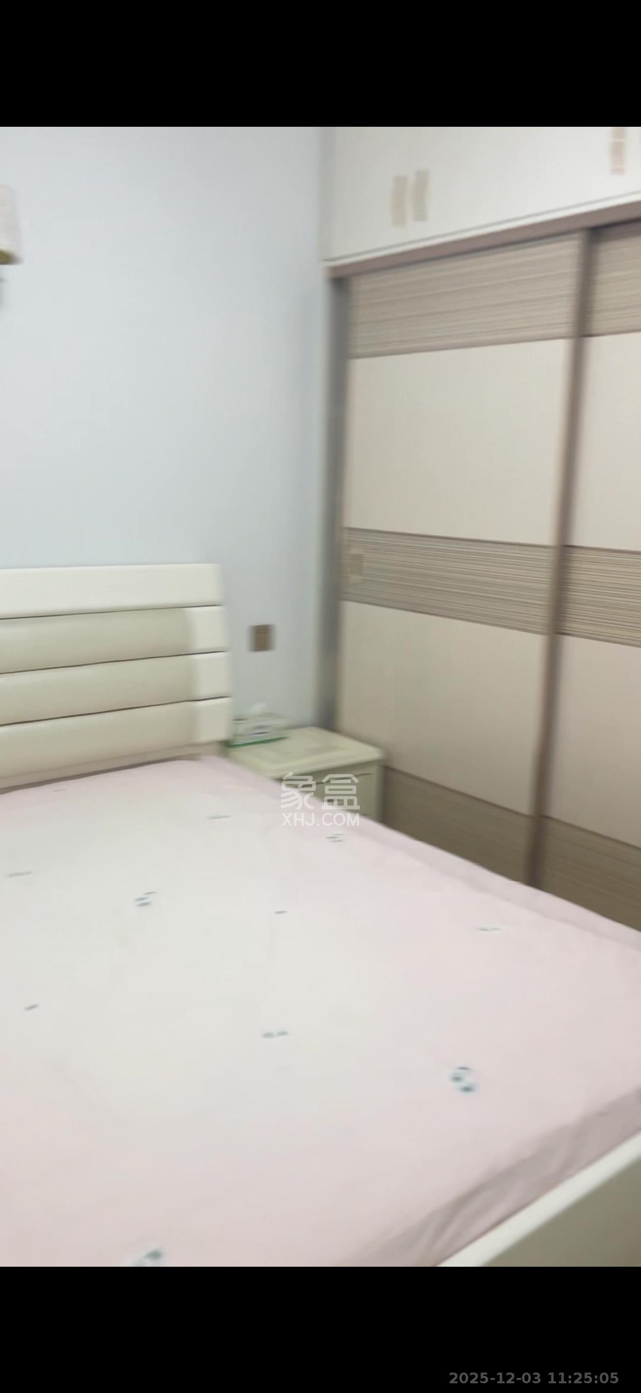 四季星城 1室2厅1卫 1900.0元/月 四季星城 1室2厅1卫 1900.0元/月室内图