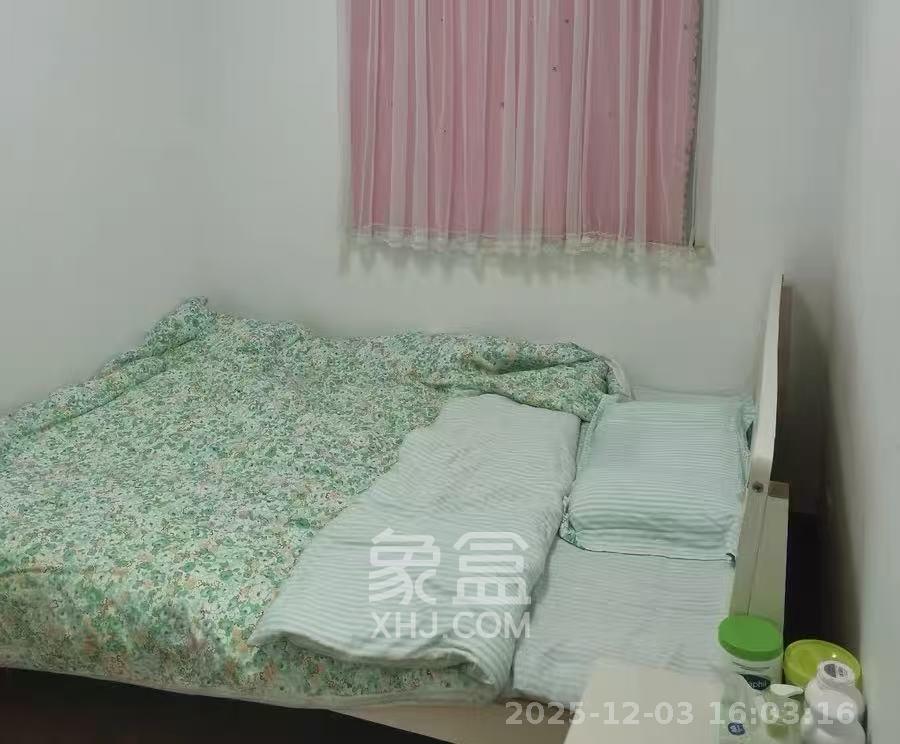 丽发新城  2室2厅1卫    1800.0元/月室内图