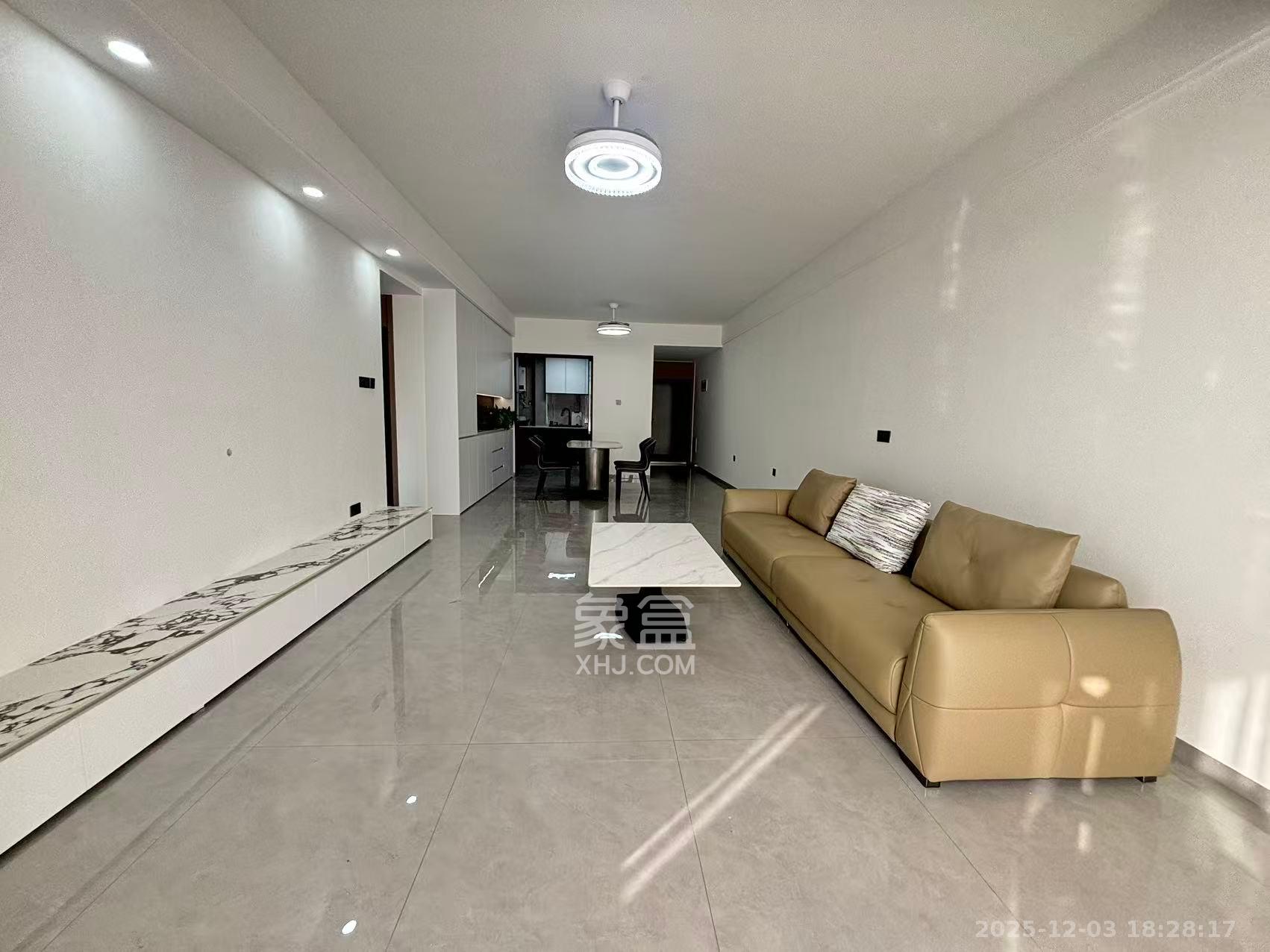 先锋新宇 3室2厅2卫 2300.0元/月 先锋新宇 3室2厅2卫 2300.0元/月室内图