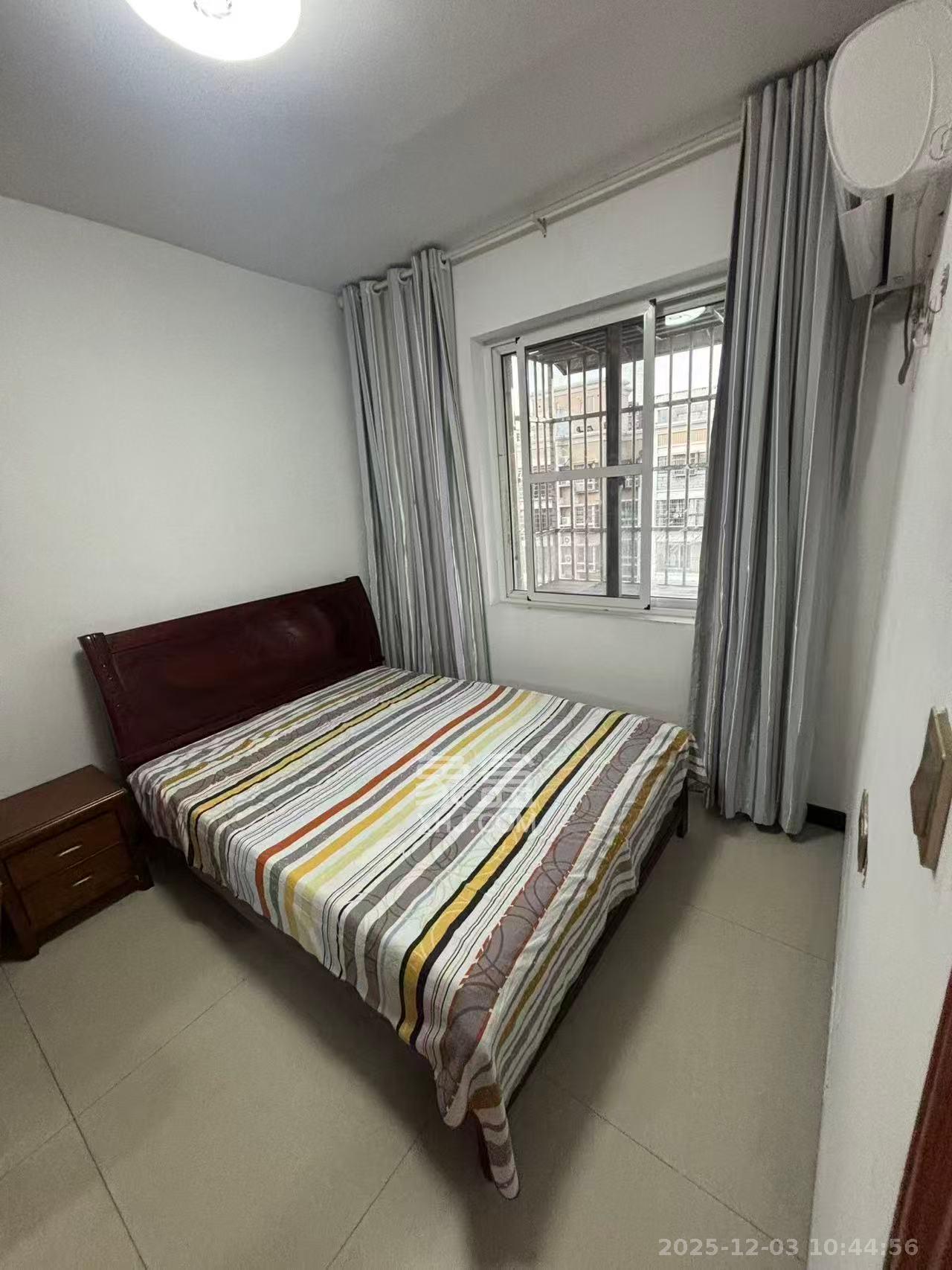 和馨园  1室0厅1卫    900.0元/月