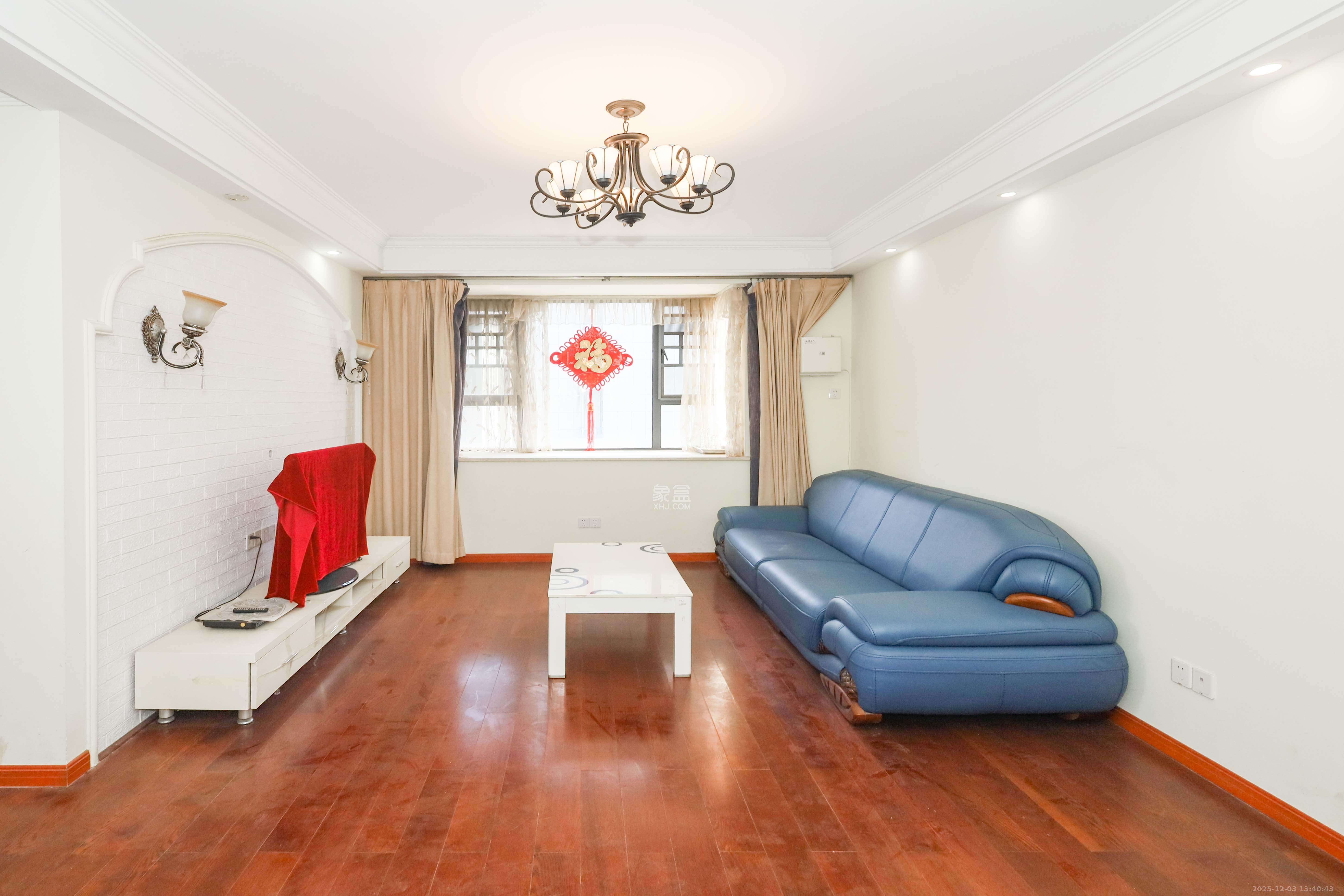 中国铁建梅溪青秀一期  4室2厅2卫    180.0万