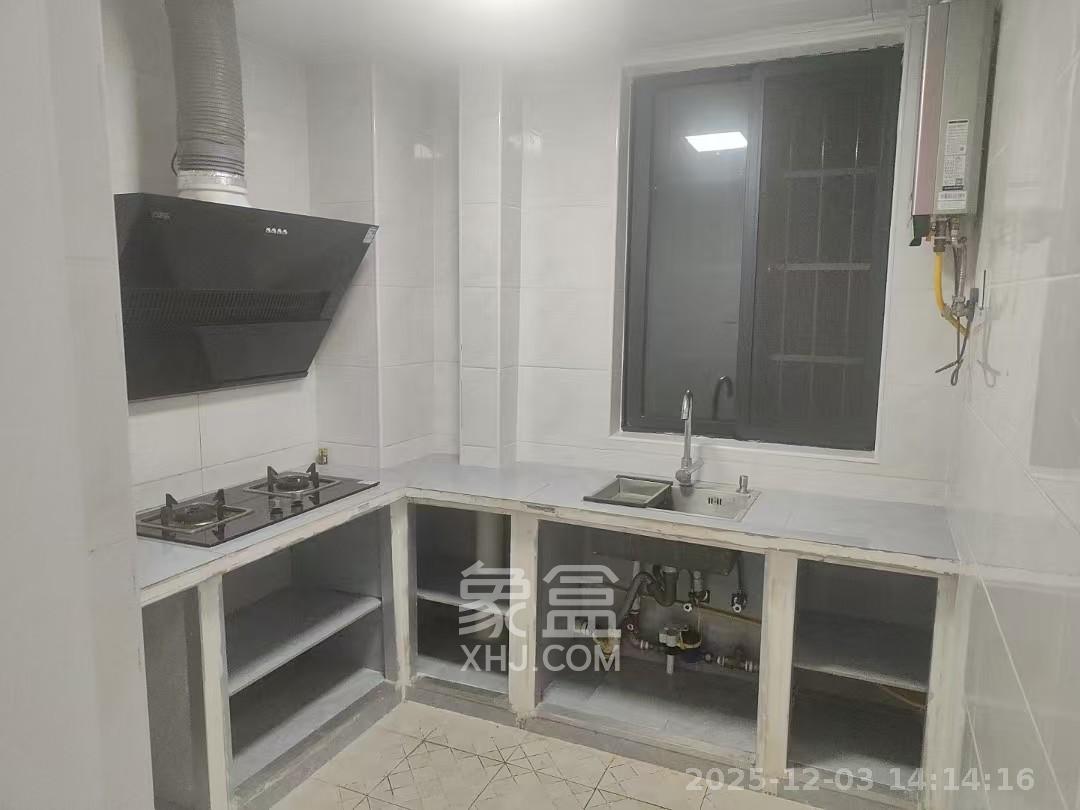 保利花园 2室2厅1卫 2300.0元/月 保利花园 2室2厅1卫 2300.0元/月室内图