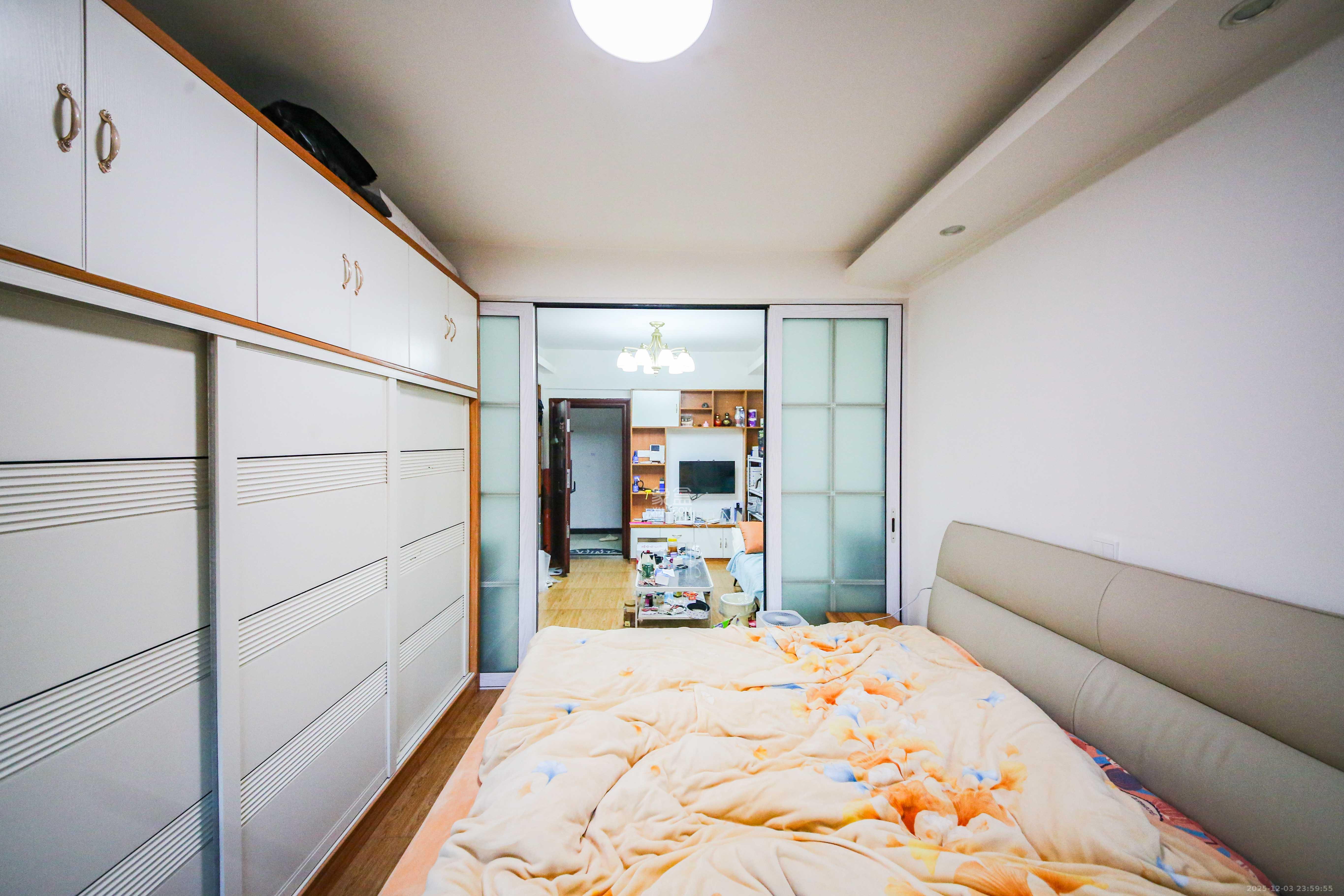 水墨林溪一期  1室1厅1卫    36.0万卧室