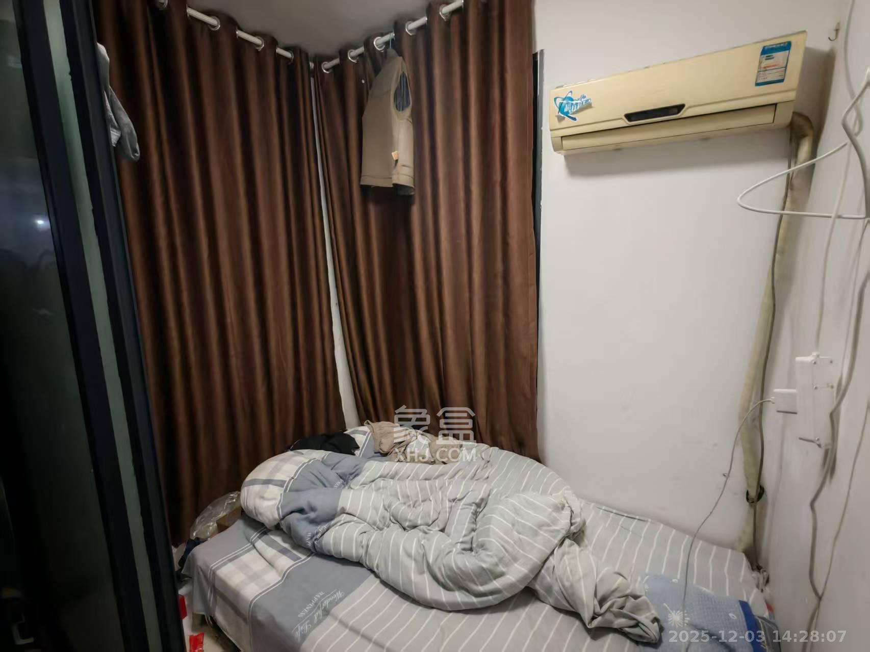 明发国际城  3室2厅1卫    1600.0元/月室内图