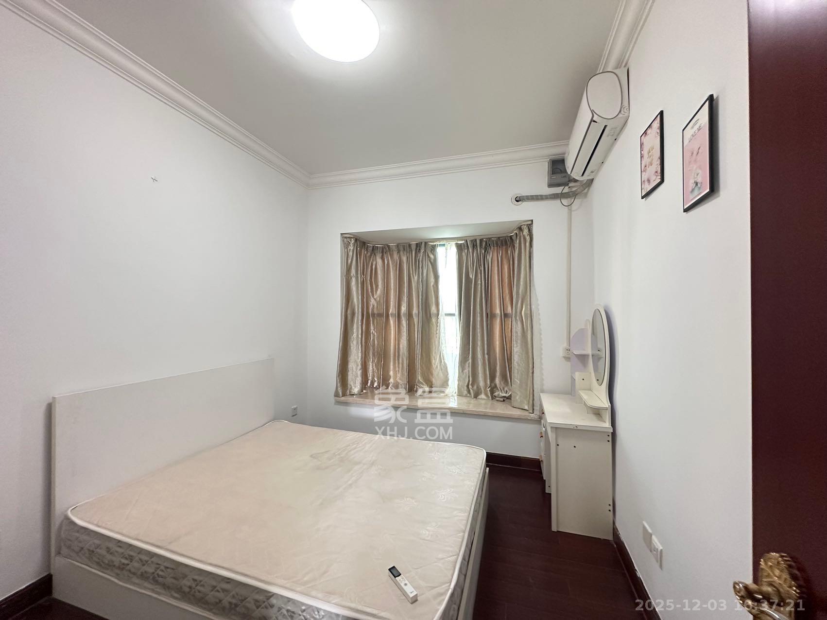 恒大雅苑 3室2厅2卫 2700.0元/月 恒大雅苑 3室2厅2卫 2700.0元/月室内图