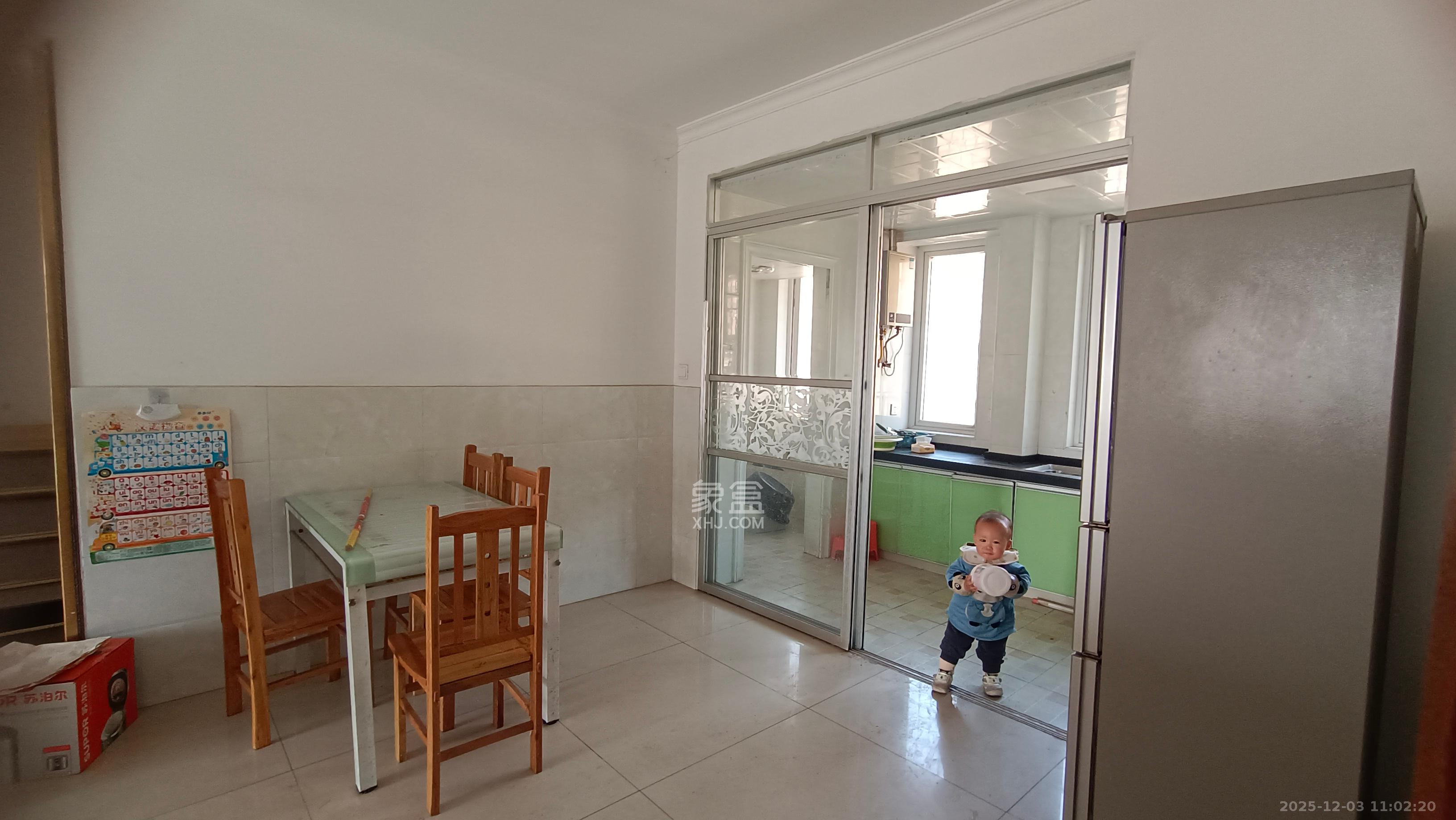 星城新宇月雅苑（月塘小区）  2室1厅1卫    1600.0元/月室内图