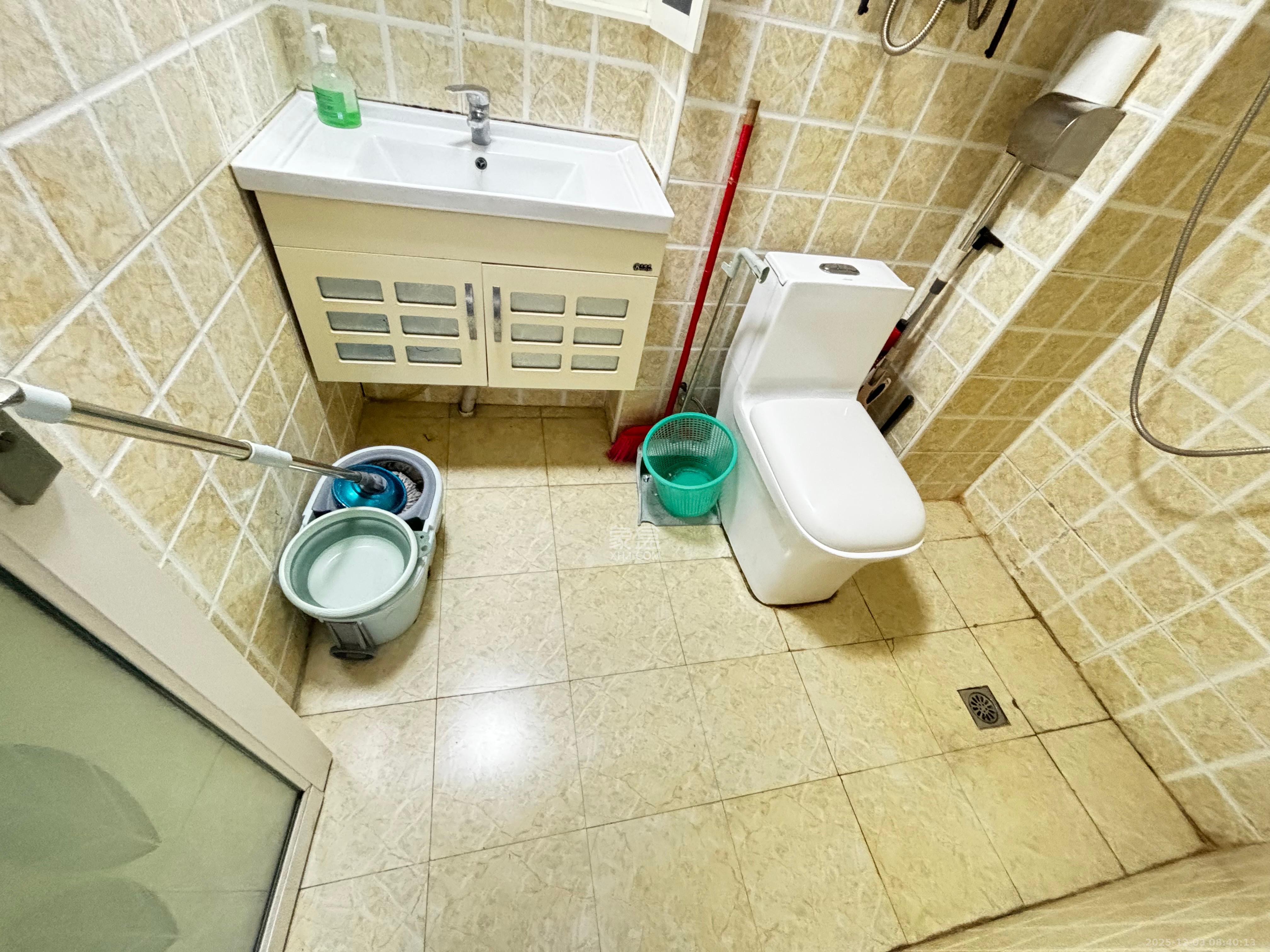 上东印象 1室1厅1卫 1300.0元/月 上东印象 1室1厅1卫 1300.0元/月室内图