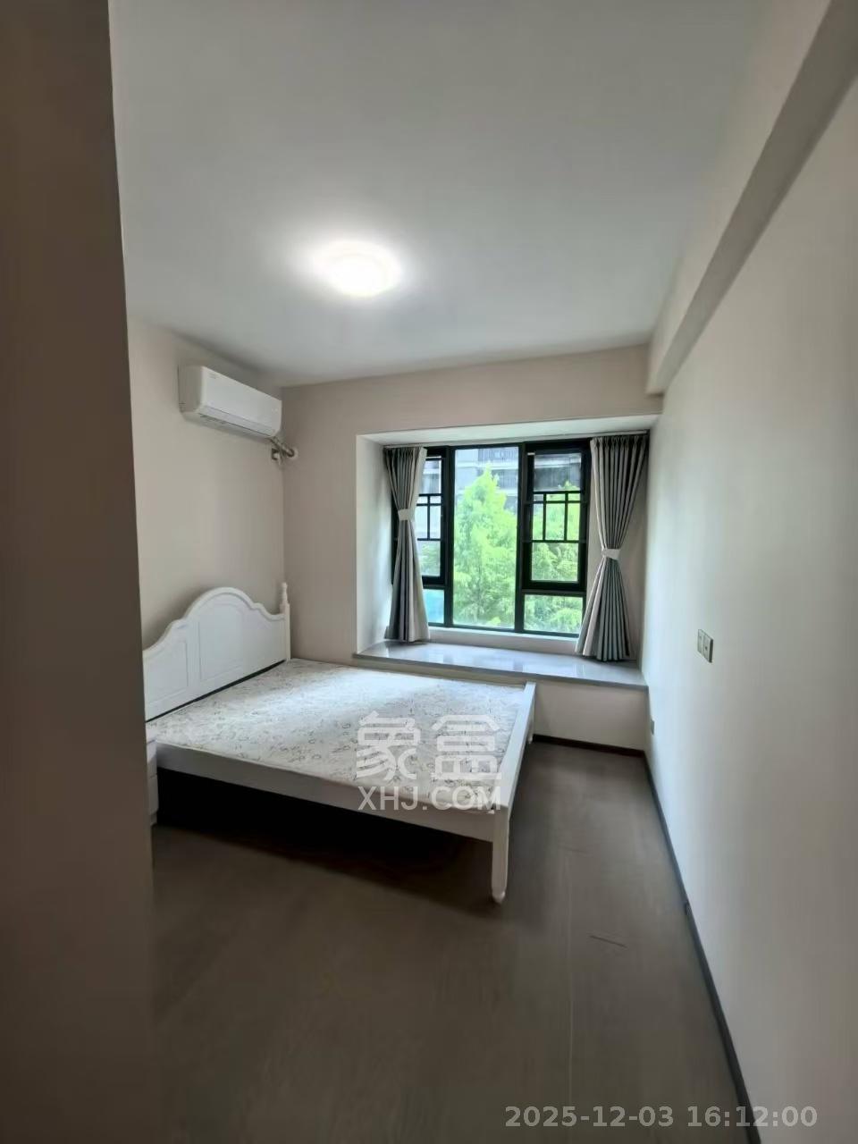 中海阅麓山一期 3室2厅2卫 3200.0元/月 中海阅麓山一期 3室2厅2卫 3200.0元/月室内图