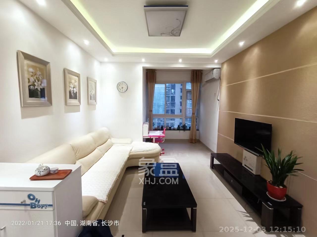 泊爱蓝湾  2室1厅1卫    2800.0元/月室内图