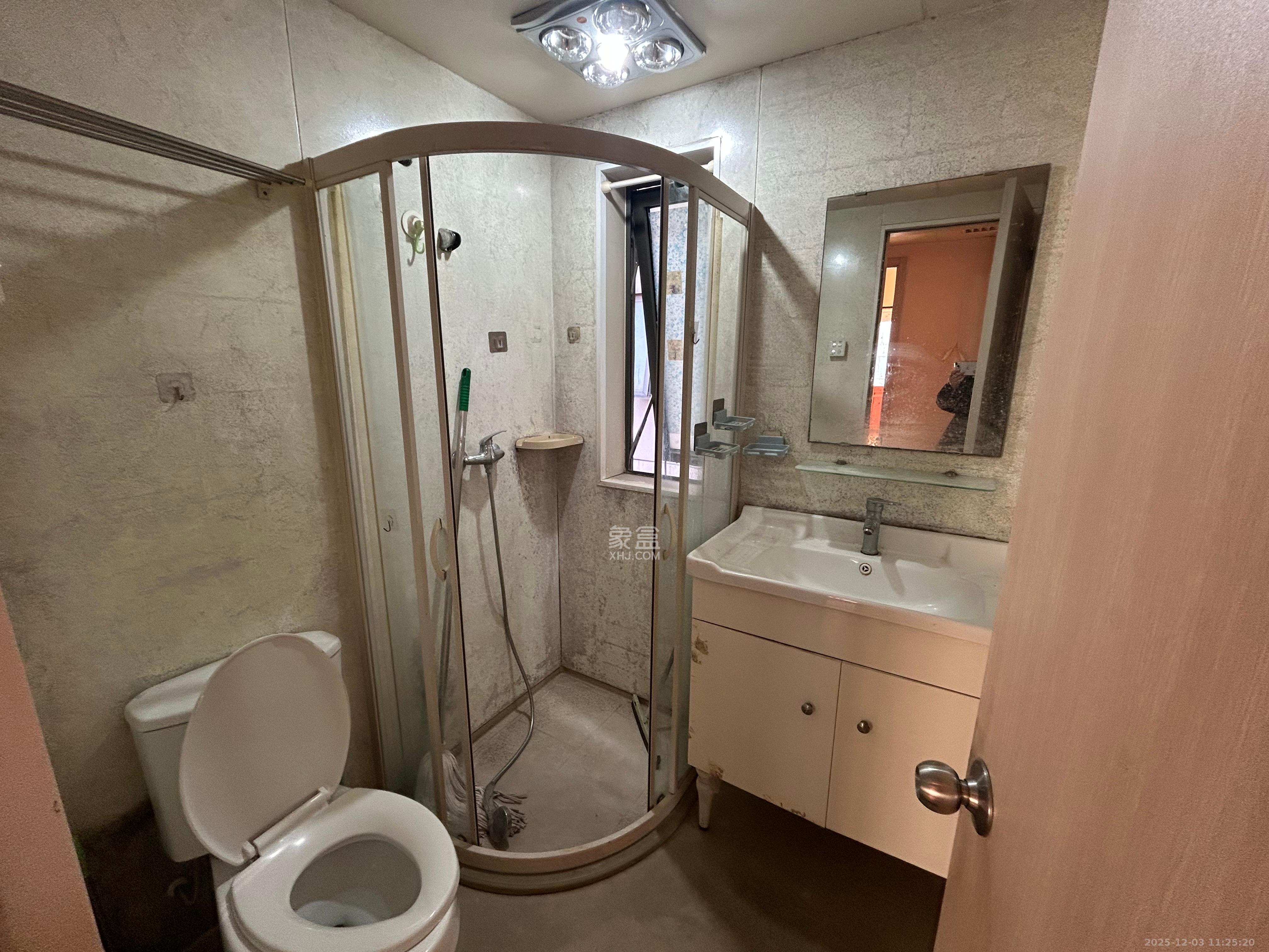 远大麓园 3室2厅2卫 2000.0元/月 远大麓园 3室2厅2卫 2000.0元/月室内图