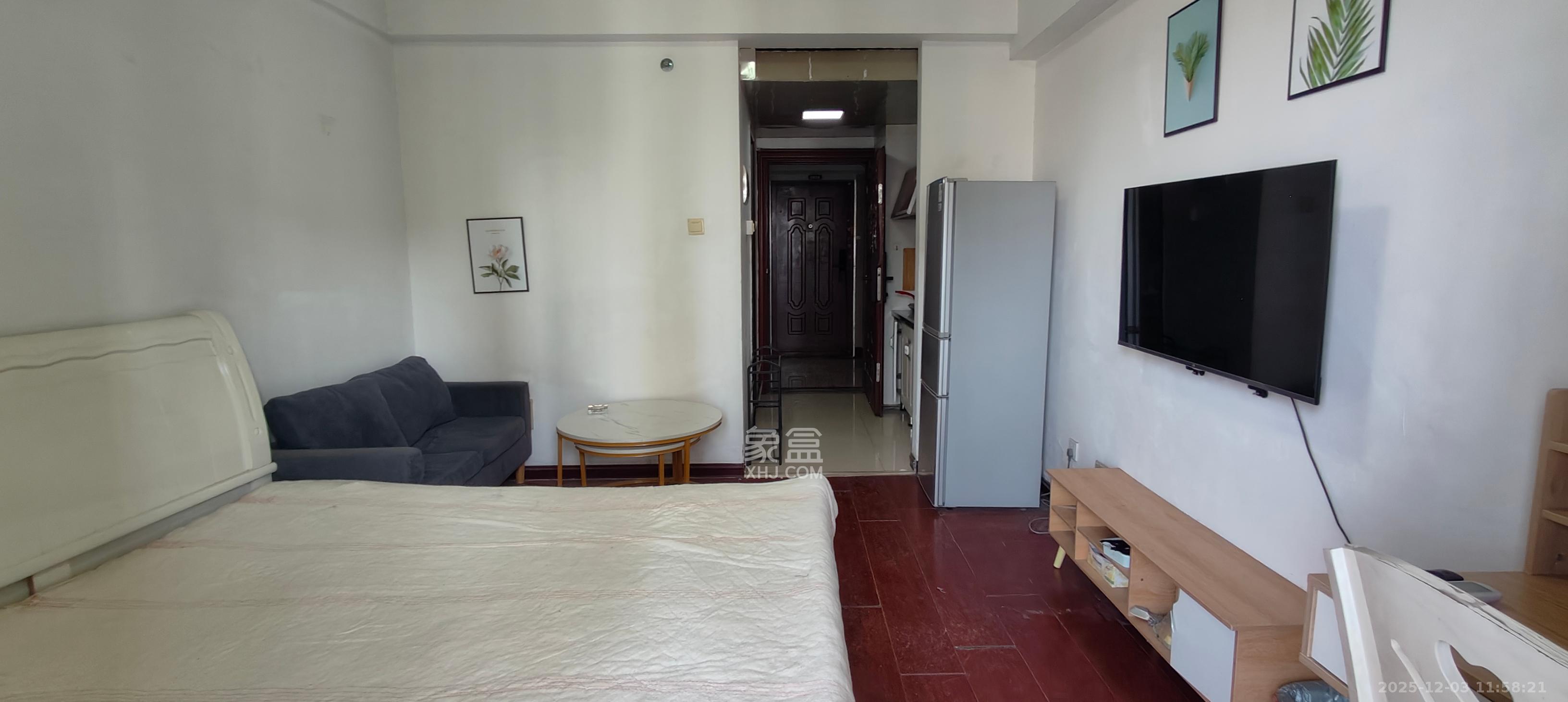 名富公寓  1室1厅1卫    1300.0元/月室内图