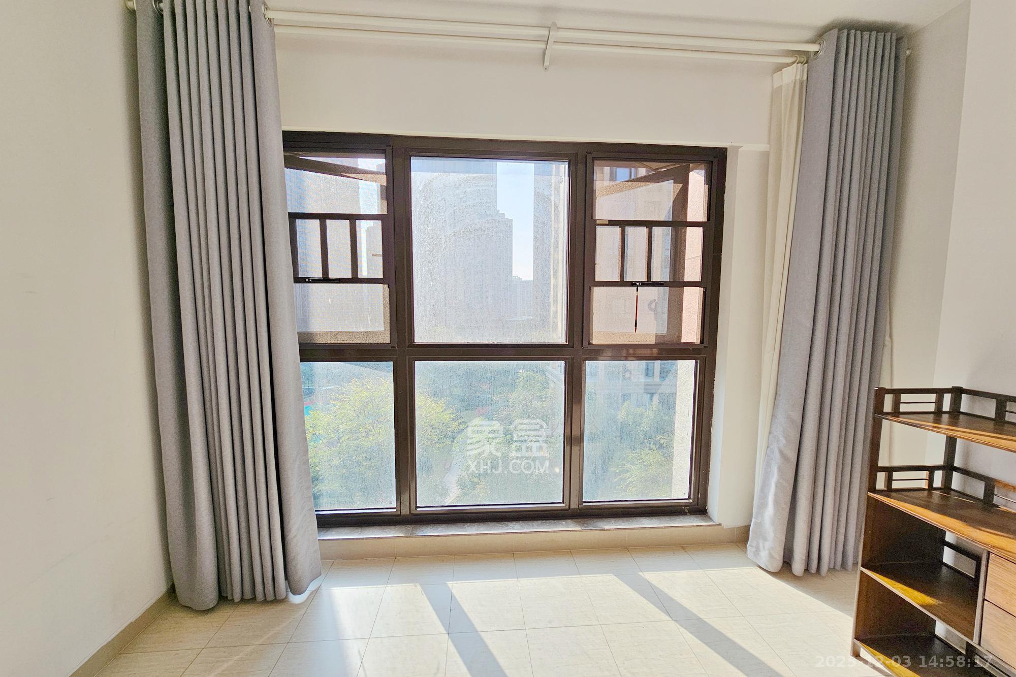 明昇壹城（明昇时代广场）二期  3室2厅2卫    150.0万其他