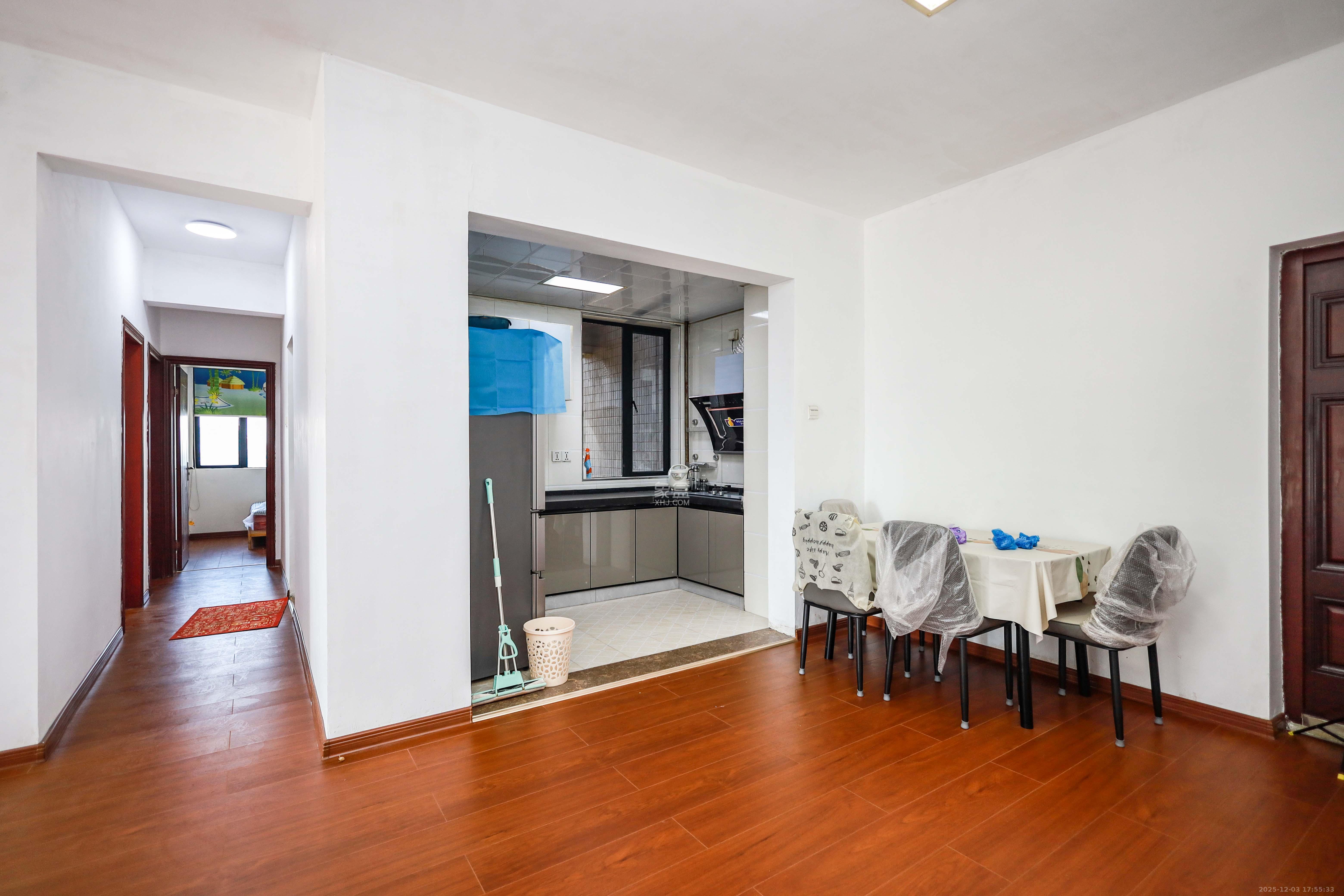 永祺西京 4室2厅2卫 155.0万 永祺西京 4室2厅2卫 155.0万客厅