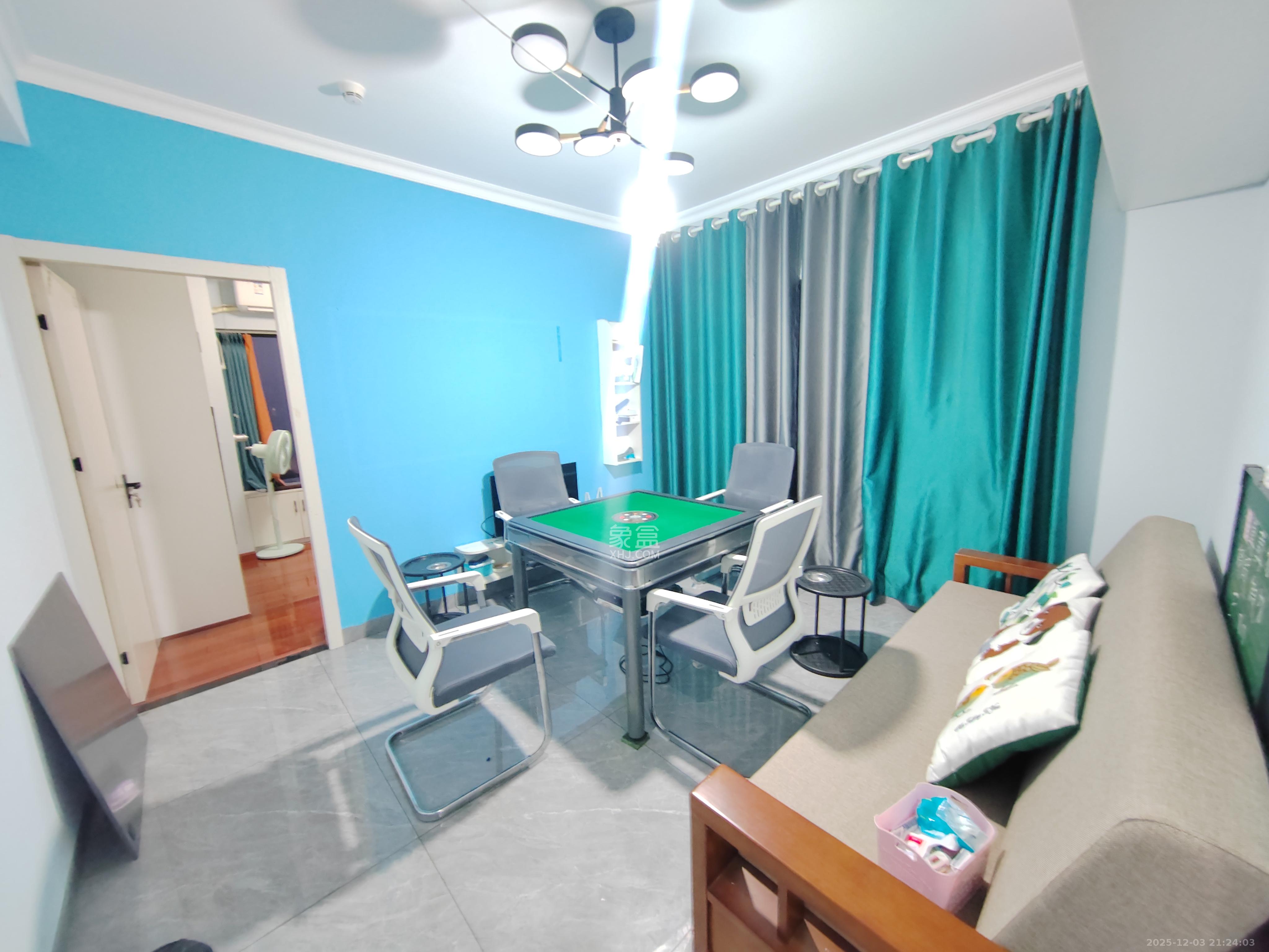 卓越浅水湾  2室1厅1卫    2200.0元/月室内图