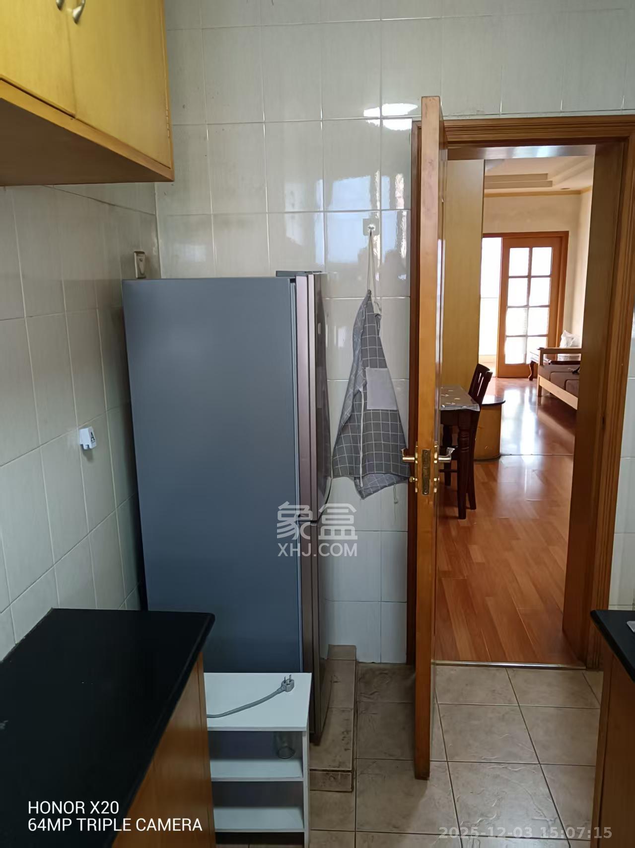 南园小区  2室2厅1卫    1500.0元/月室内图