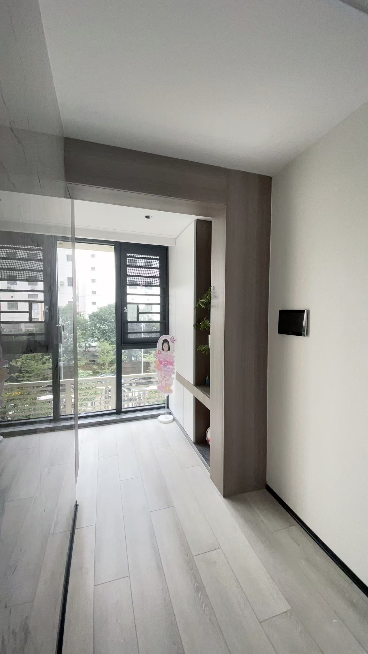 华润中心二期东悦府  3室2厅2卫    9000.0元/月室内图1