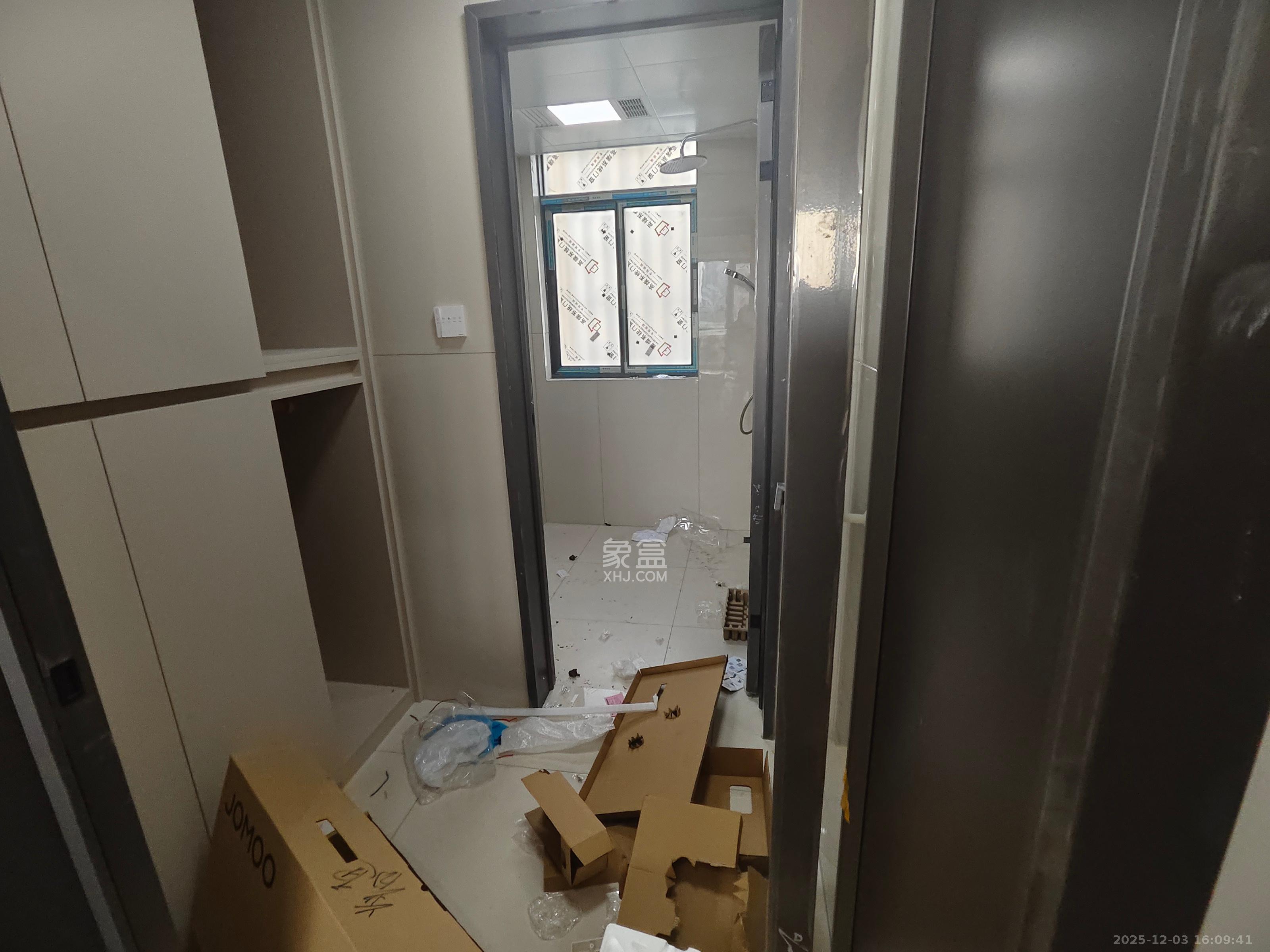 和景家园二期  3室2厅1卫    2800.0元/月室内图