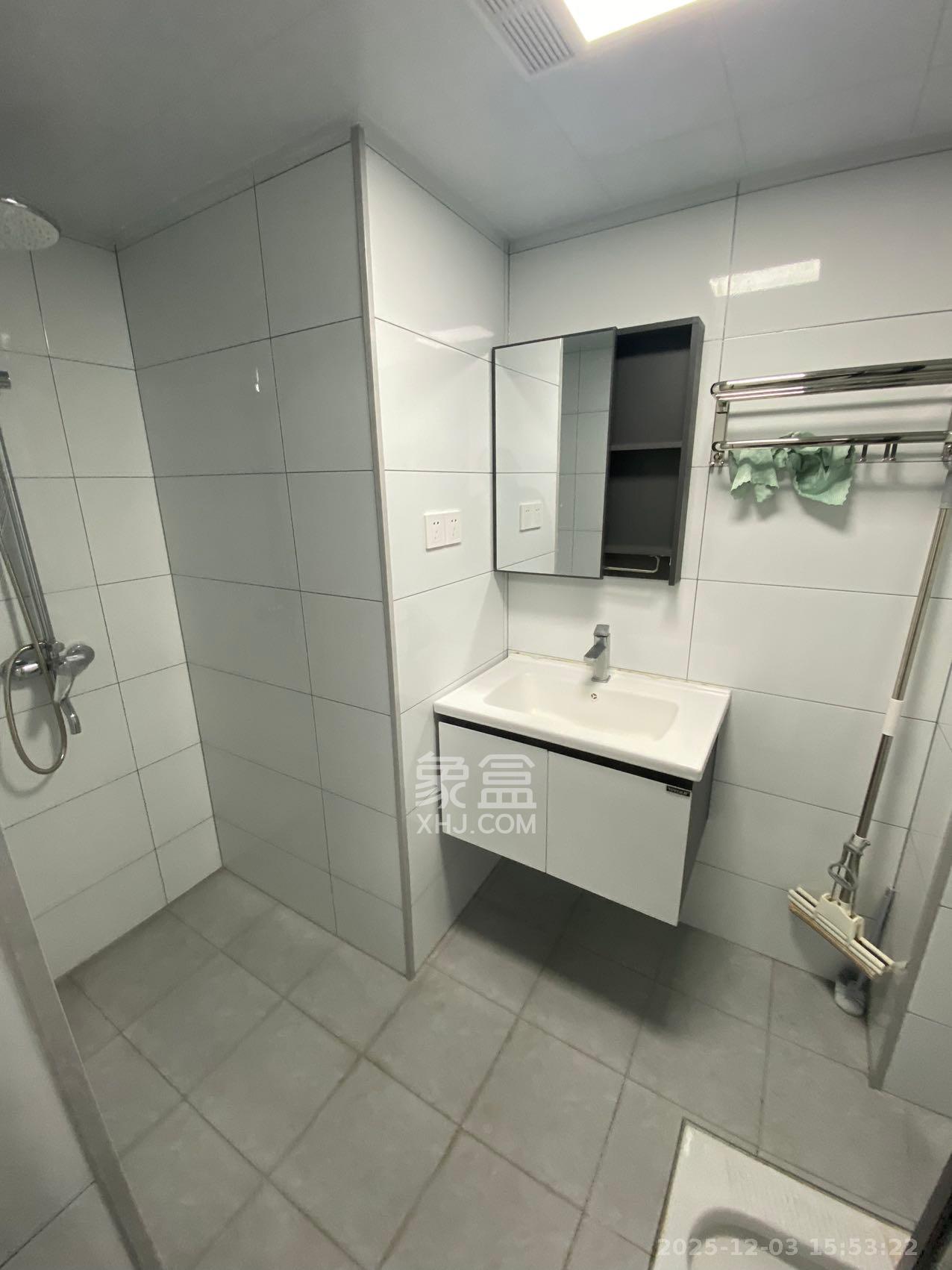 鑫远揽悦(鑫远和城三期) 1室1厅1卫 1600.0元/月 鑫远揽悦(鑫远和城三期) 1室1厅1卫 1600.0元/月室内图