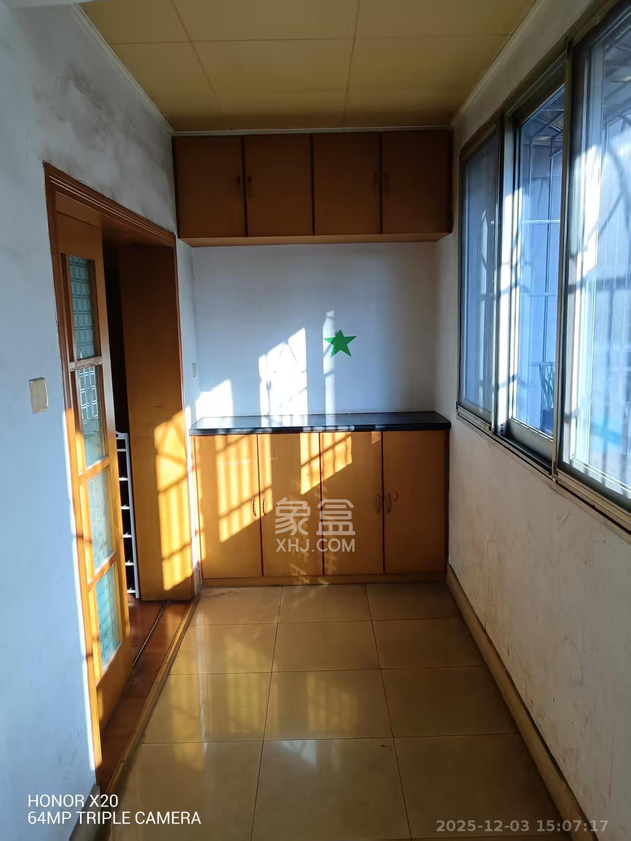 南园小区  2室2厅1卫    1500.0元/月室内图