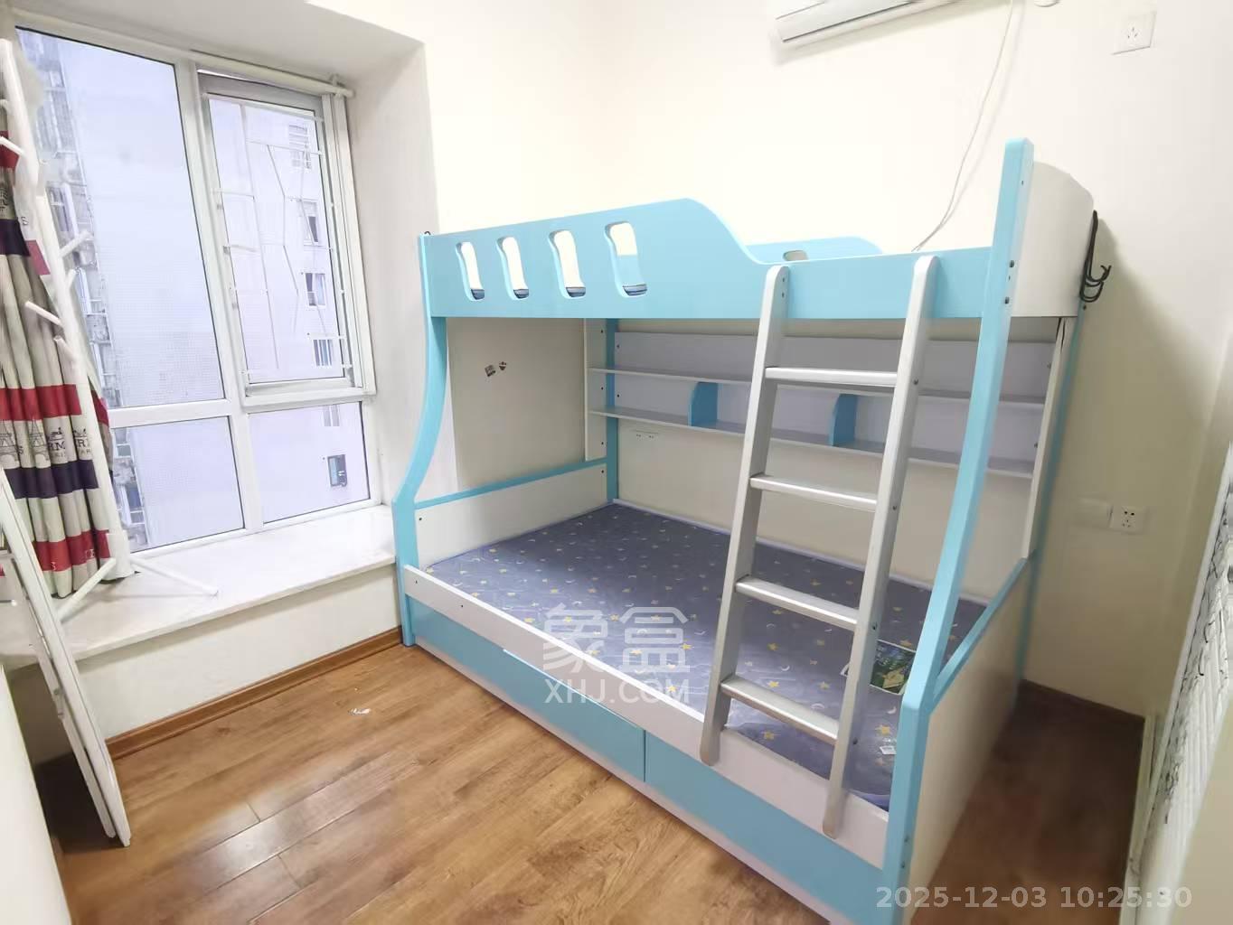 泊爱蓝湾  2室2厅1卫    2500.0元/月室内图