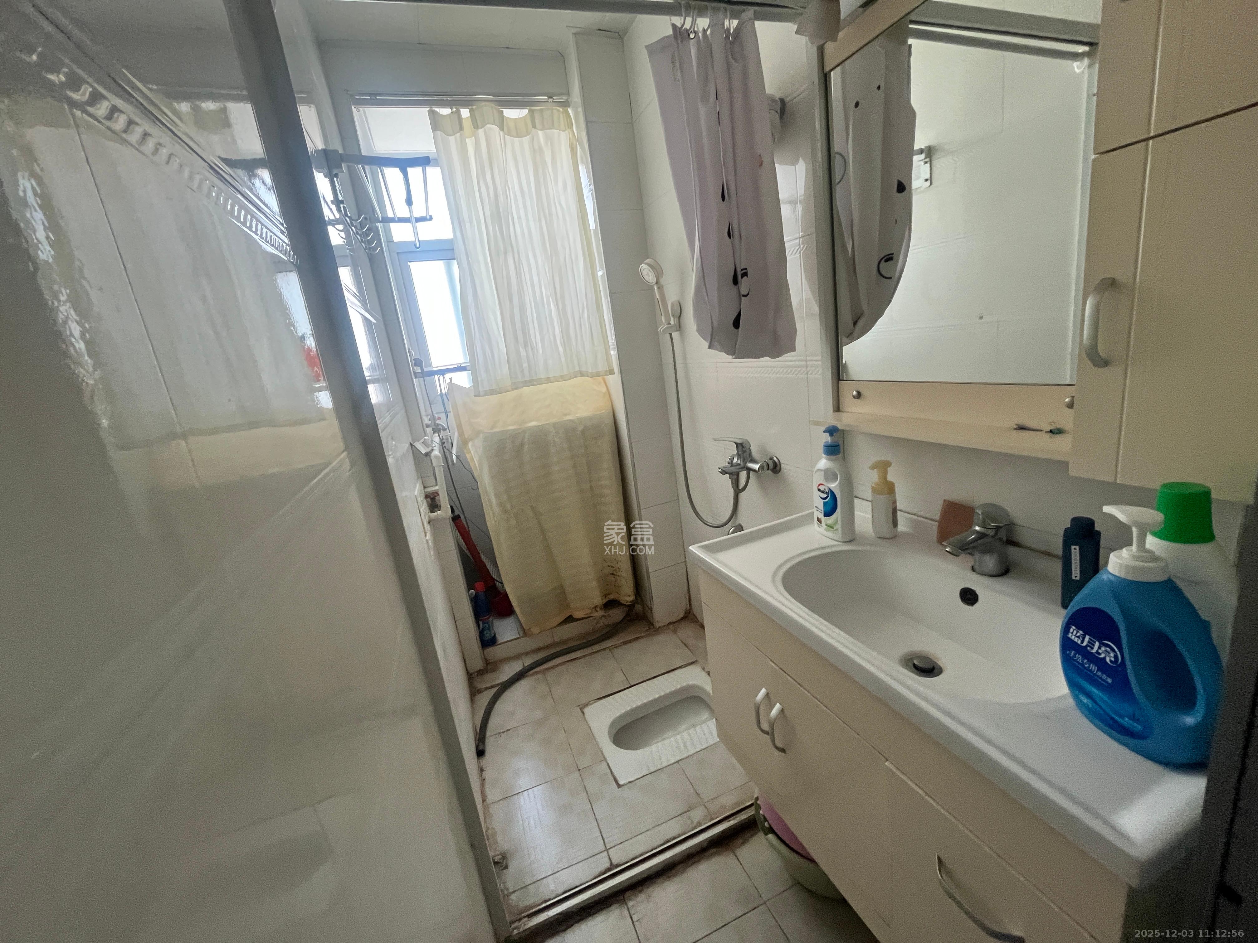 省委四区宿舍  2室1厅1卫    2600.0元/月室内图