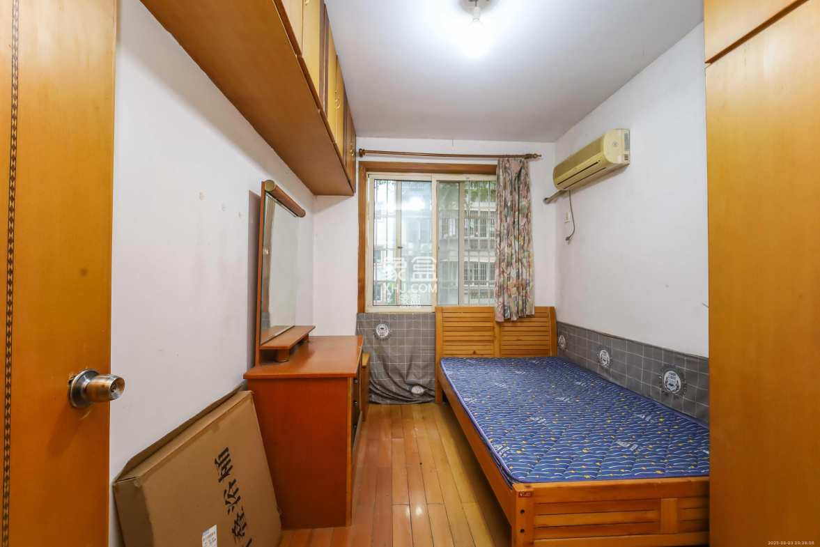 德政园 3室2厅1卫 1900.0元/月 德政园 3室2厅1卫 1900.0元/月室内图