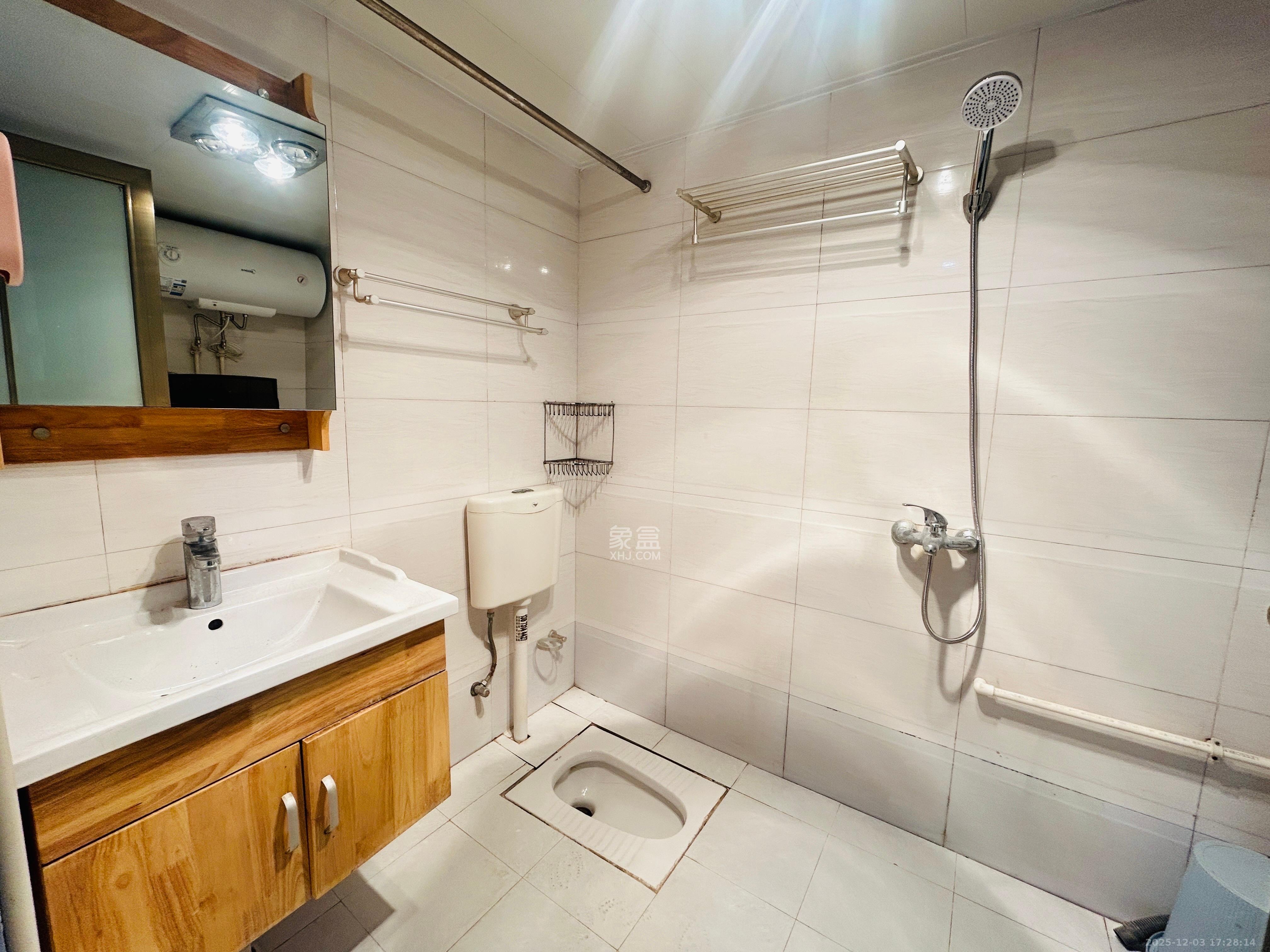 罗马国际公寓 1室1厅1卫 1300.0元/月 罗马国际公寓 1室1厅1卫 1300.0元/月室内图