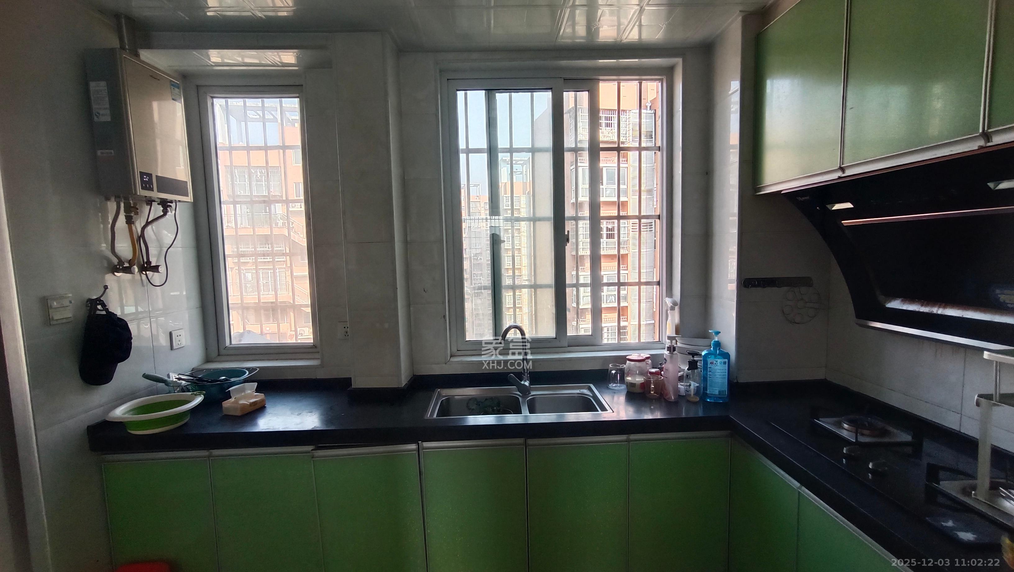 星城新宇月雅苑（月塘小区）  2室1厅1卫    1600.0元/月室内图