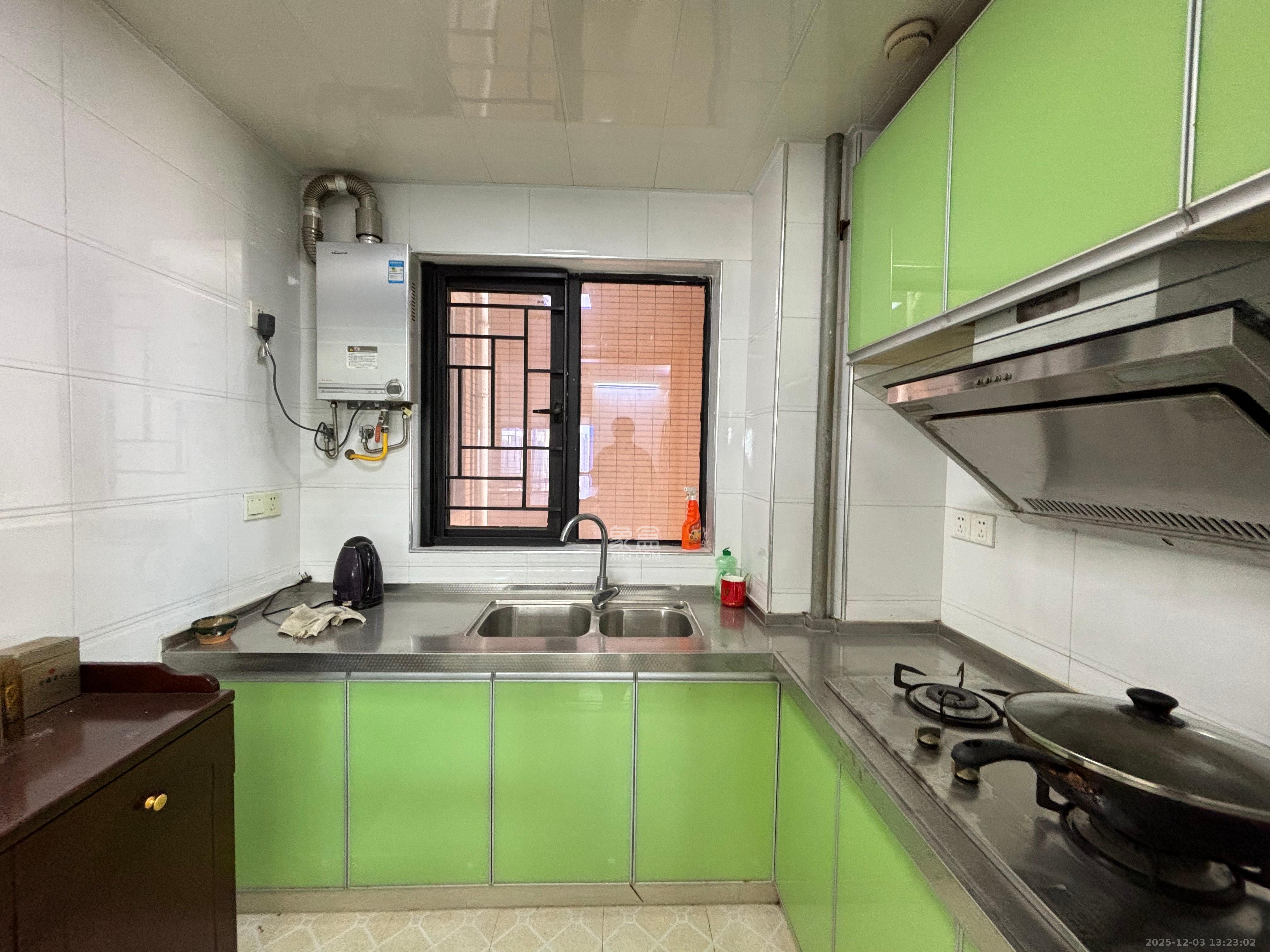 枫林家园  2室1厅1卫    3000.0元/月室内图