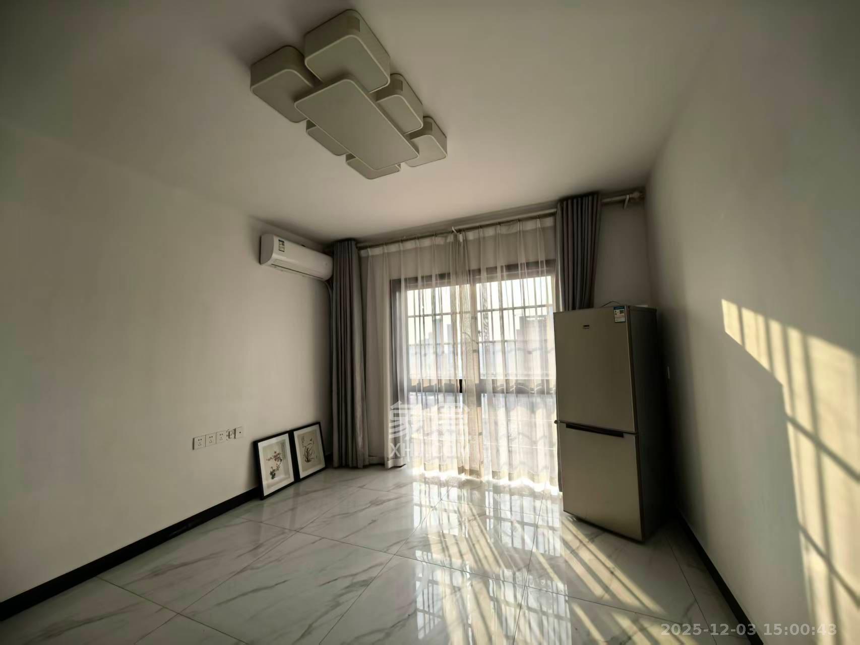 顺安大厦  2室2厅2卫    2500.0元/月