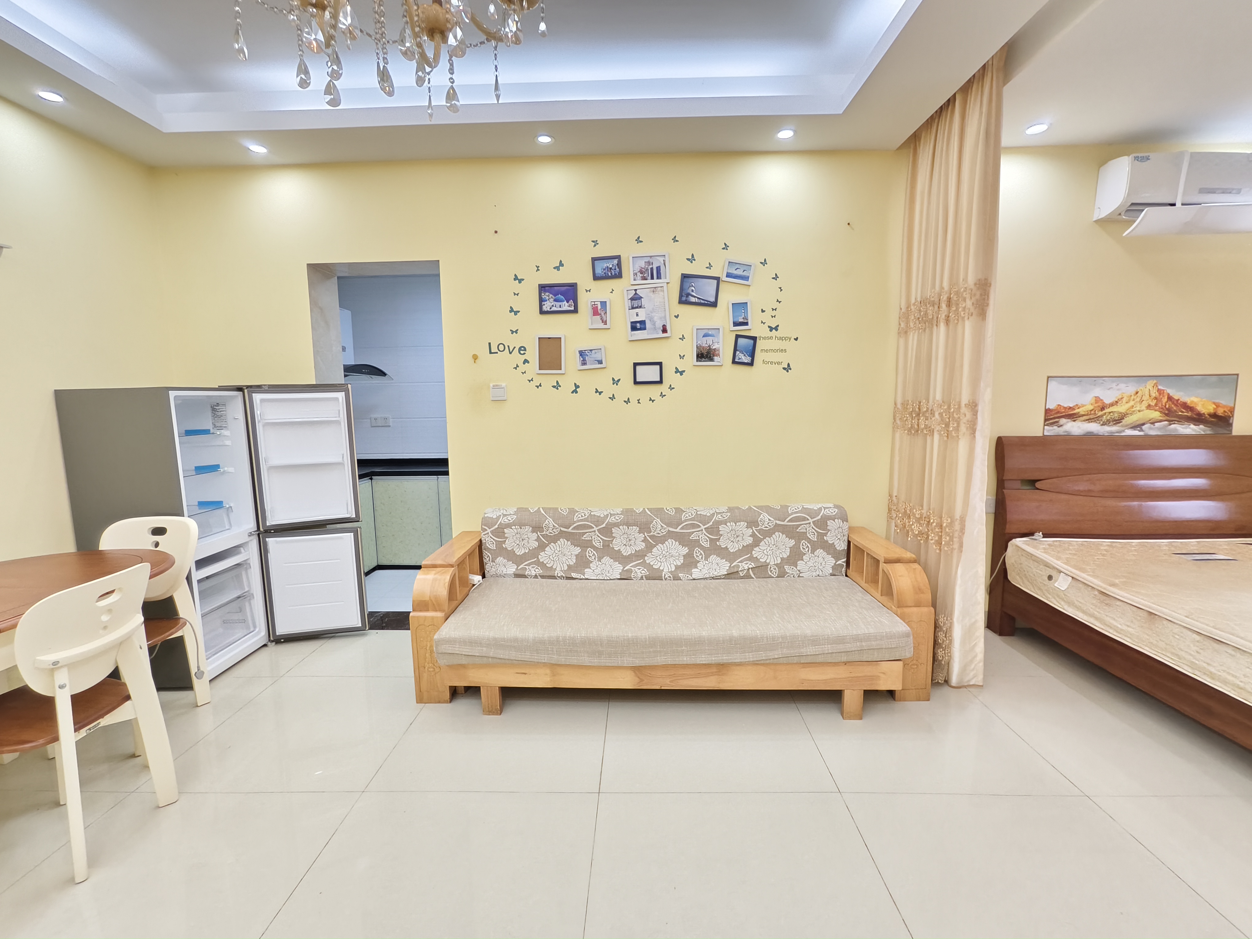 海阔天空-国瑞城二期(雅仕苑) 1室0厅1卫 2200.0元/月 海阔天空-国瑞城二期(雅仕苑) 1室0厅1卫 2200.0元/月室内图