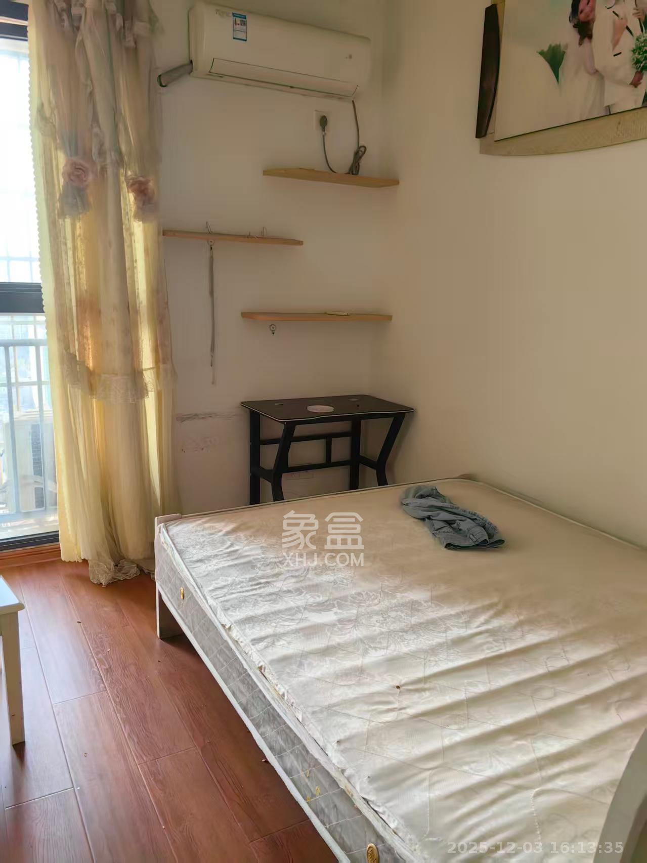 天元涉外景园B区 3室2厅2卫 2500.0元/月 天元涉外景园B区 3室2厅2卫 2500.0元/月室内图