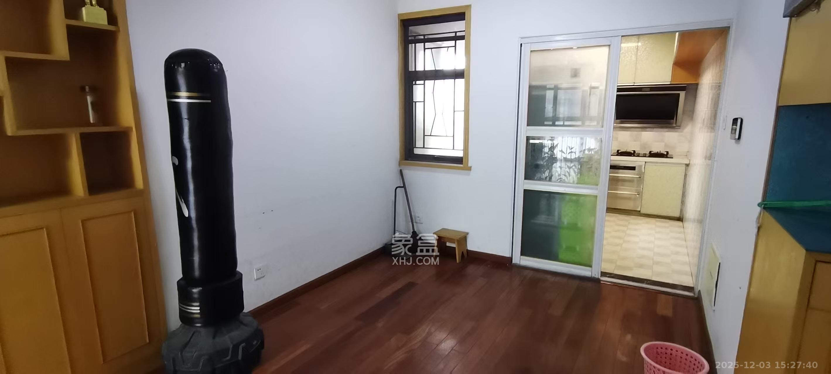 旭辉御府 3室1厅1卫 2000.0元/月 旭辉御府 3室1厅1卫 2000.0元/月室内图