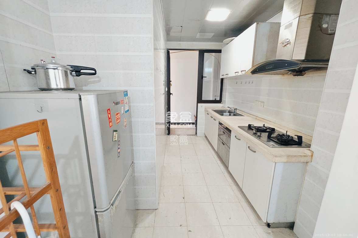 保利麓谷林语D区 2室1厅1卫 2100.0元/月 保利麓谷林语D区 2室1厅1卫 2100.0元/月室内图