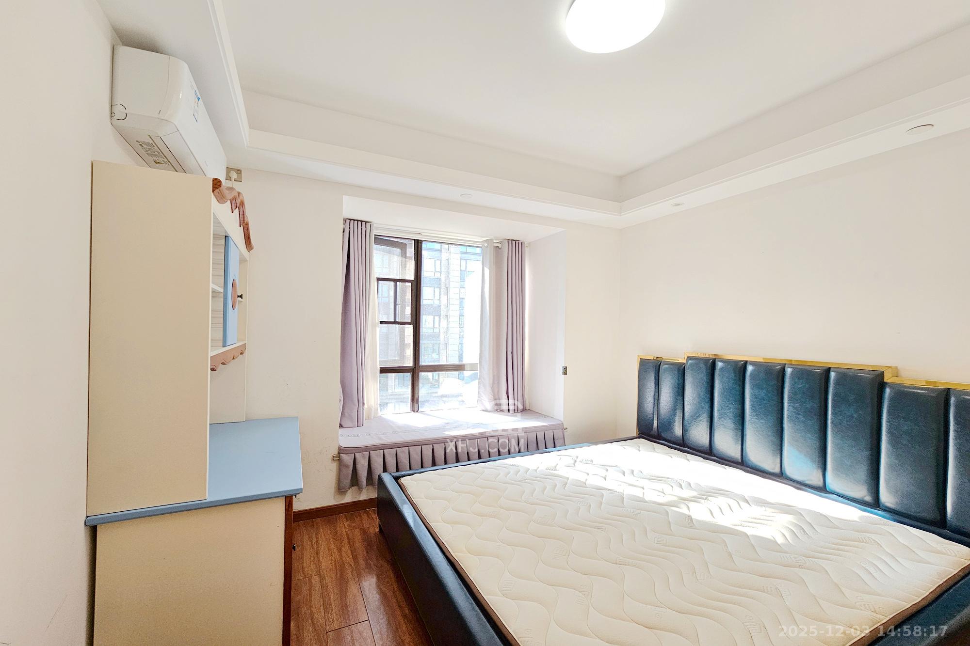 明昇壹城（明昇时代广场）二期  3室2厅2卫    150.0万卧室