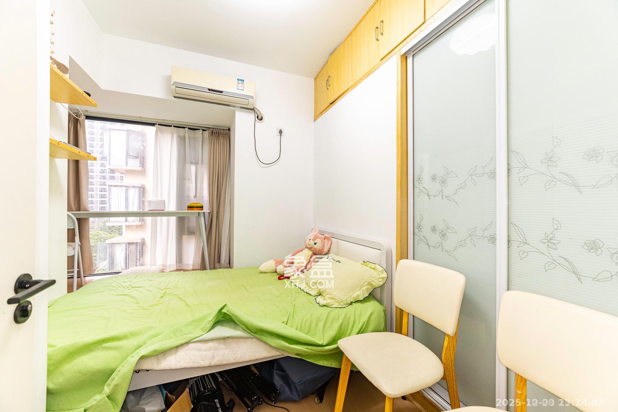 蓝山郡  3室2厅1卫    1900.0元/月室内图