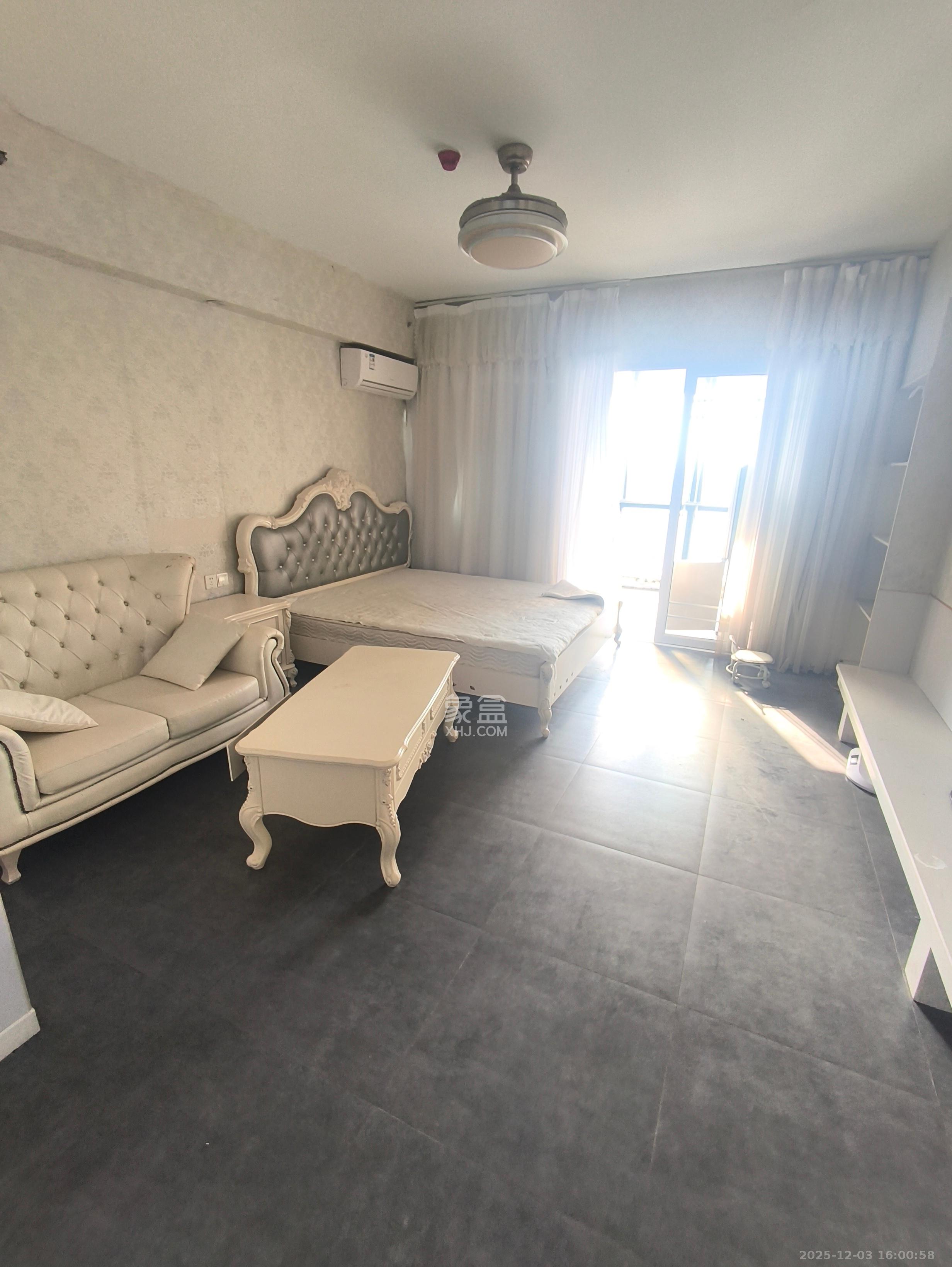 步行街大厦 1室1厅1卫 1300.0元/月 步行街大厦 1室1厅1卫 1300.0元/月室内图