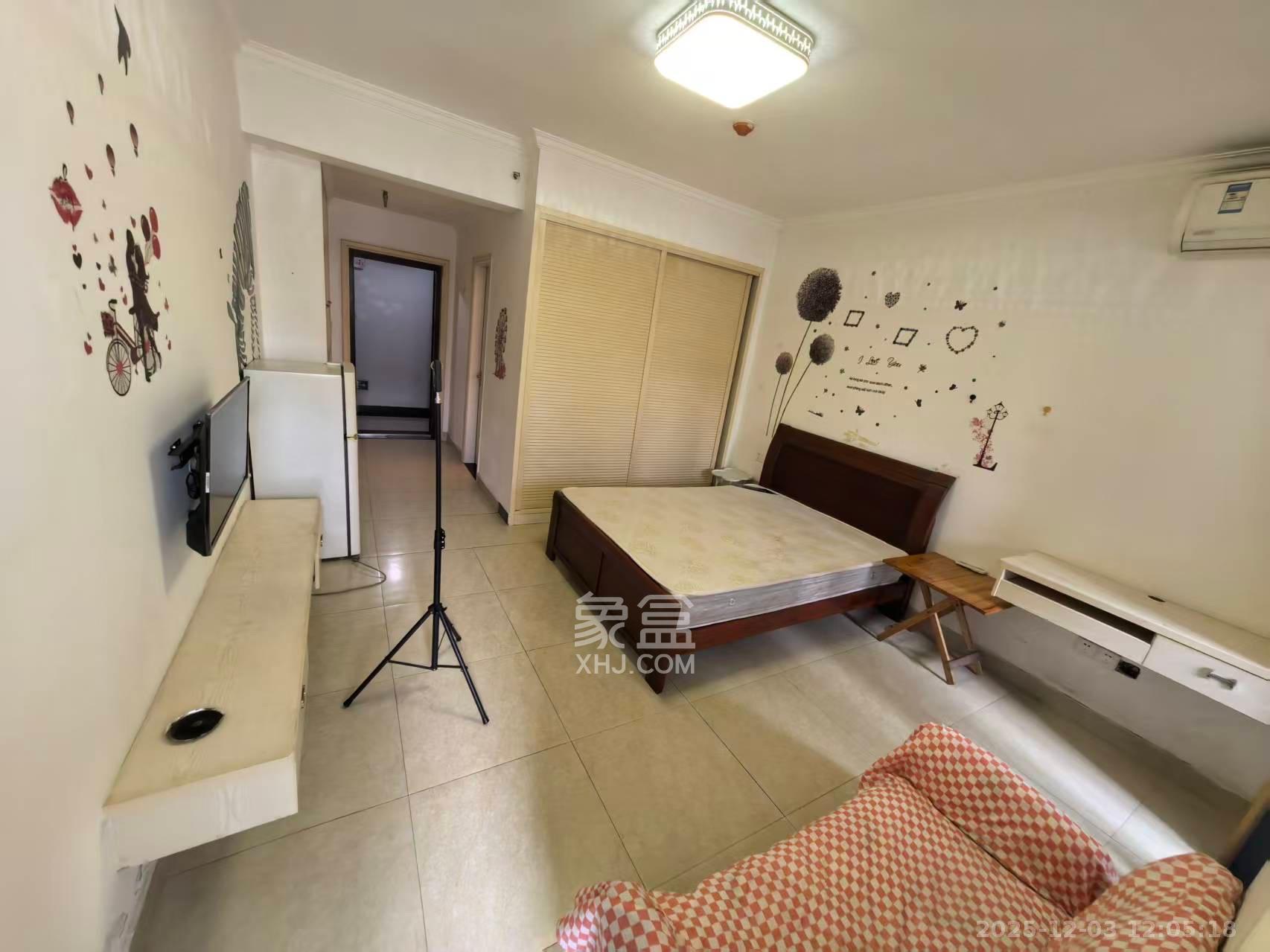 东方航标  1室1厅1卫    1200.0元/月室内图