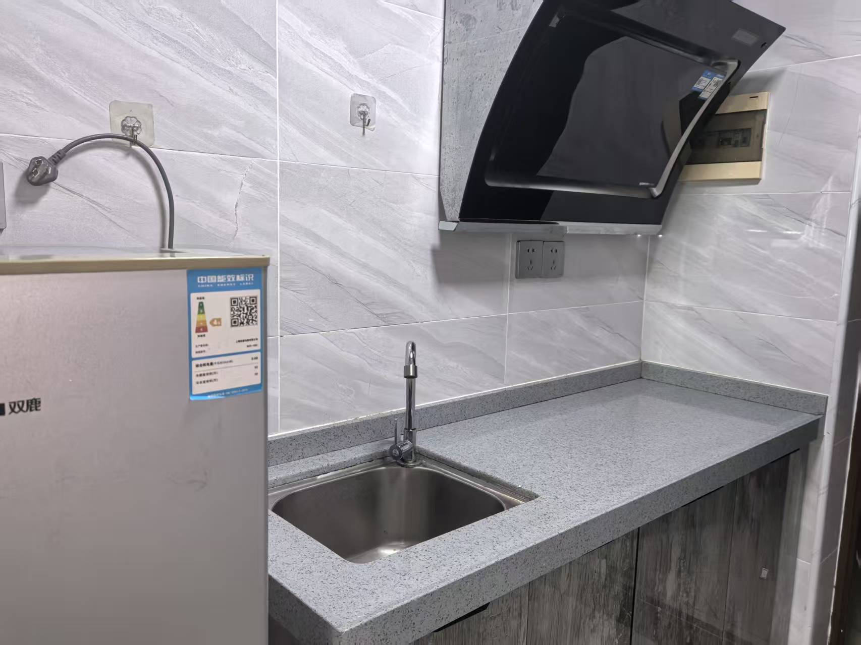 国贸经典 1室1厅1卫 1300.0元/月 国贸经典 1室1厅1卫 1300.0元/月室内图