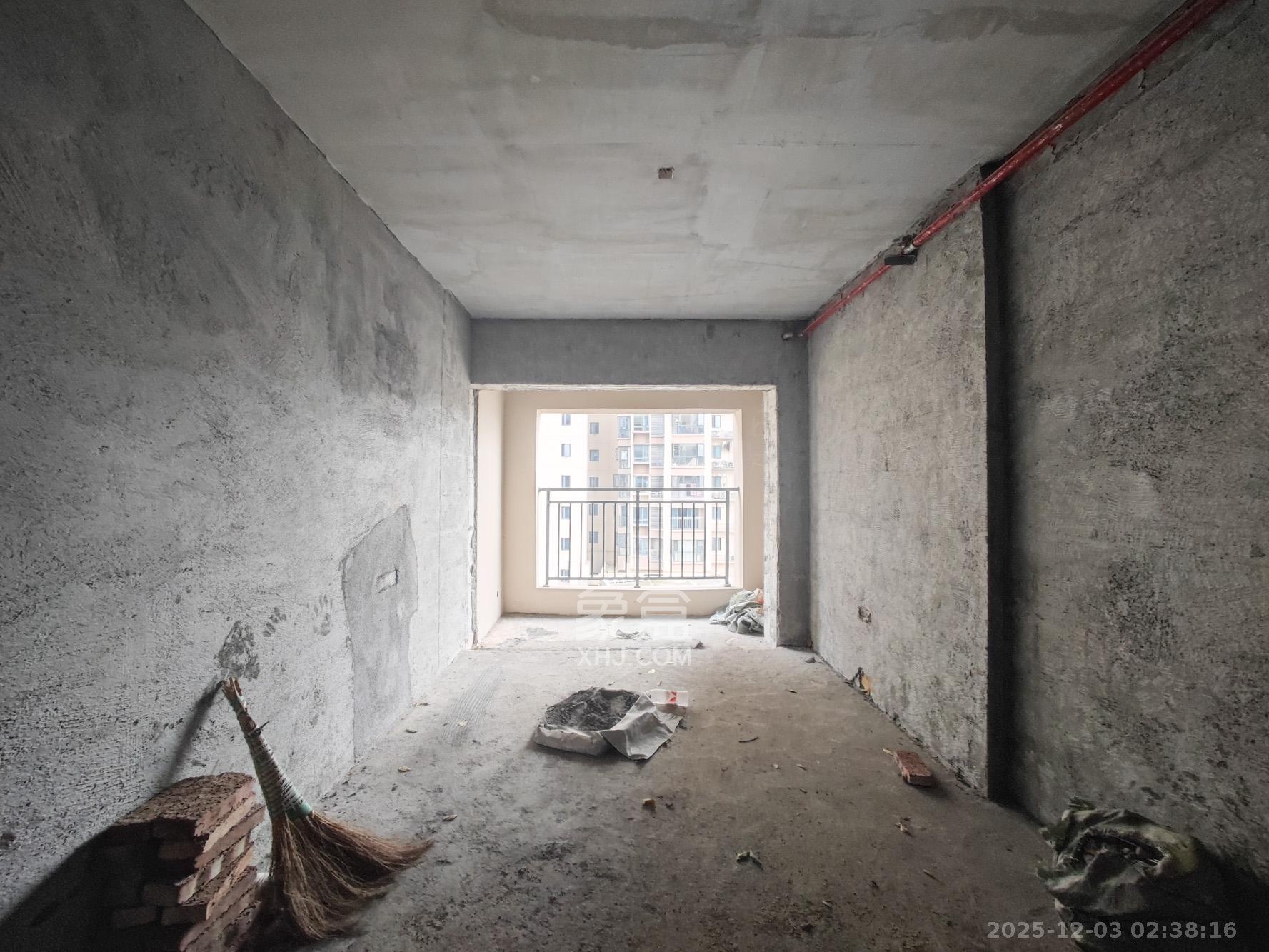 潇湘名城(新里程潇湘名城)  2室2厅1卫    85.0万