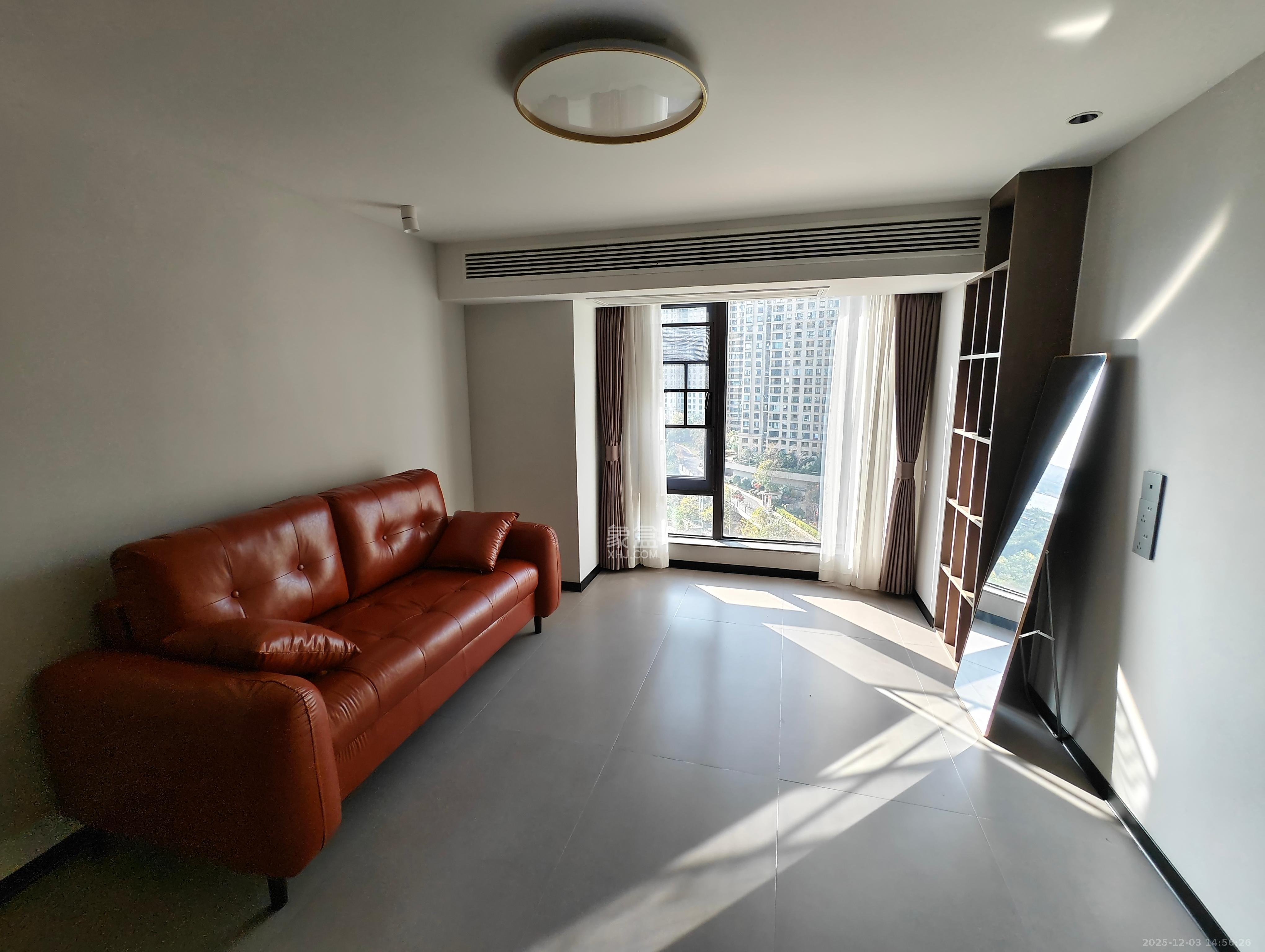 卓越江岸  1室0厅0卫    3800.0元/月